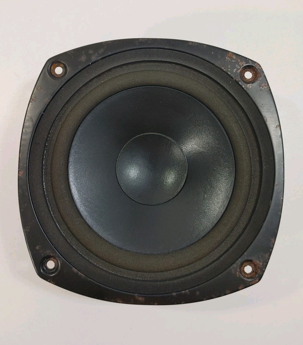 Marantz SP-2368 8 ohm 7″ Woofer Speaker 626L25D0301 Look @ Pics Rust on Frame