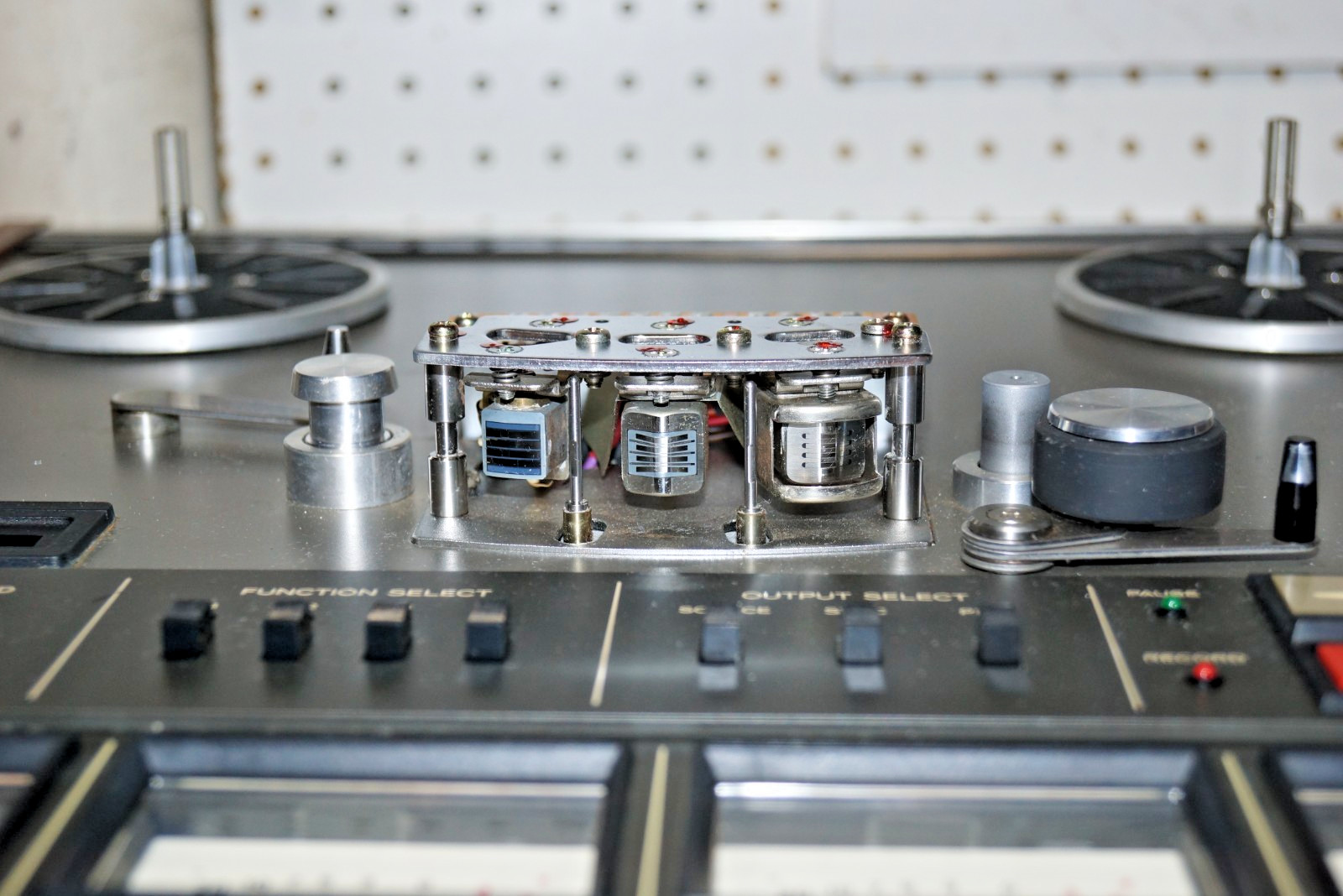 Serviced With Full Recap PRO Series Teac A-3440.READ&See Pictures Of Work Done.