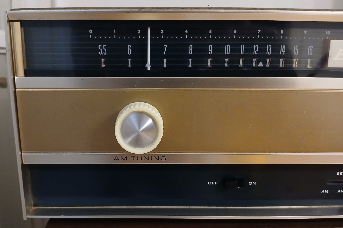 Vintage Bell 2421 AM FM Tube Tuner – AS IS – FM WORKING – SEE VIDEO & READ