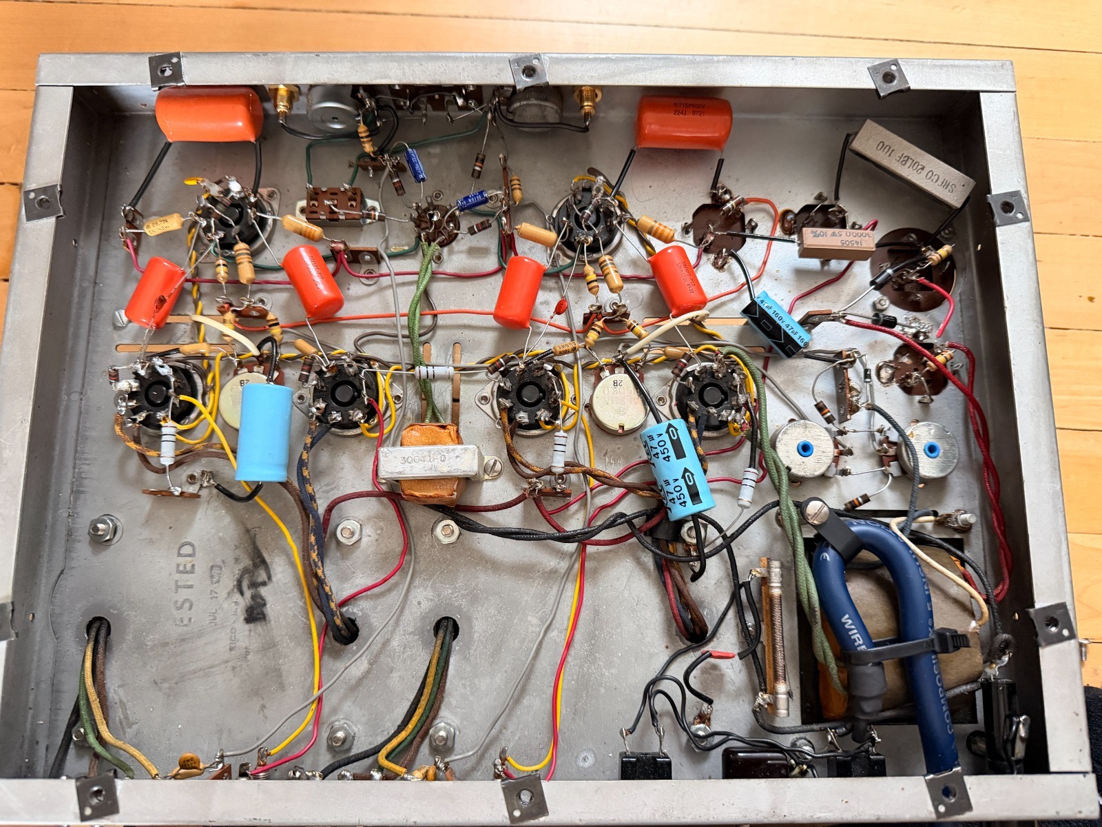 EICO HF-89 stereo tube amplifier – Serviced