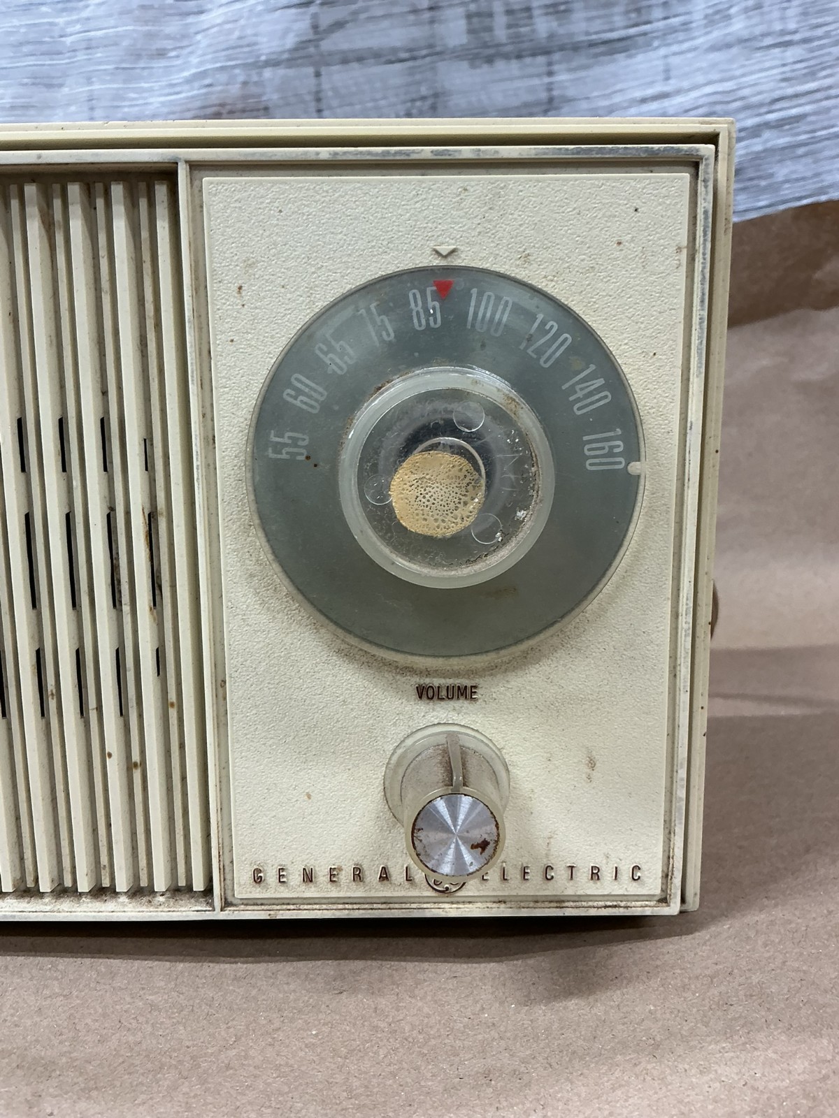 Vtg 1966 General Electric Table Top Beige Solid State FM AM Radio Tested works