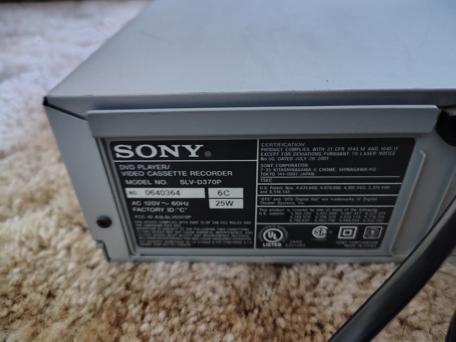 Sony SLV-D370P DVD/VCR VHS Recorder Combo Player Hi-Fi Stereo No Remote Works