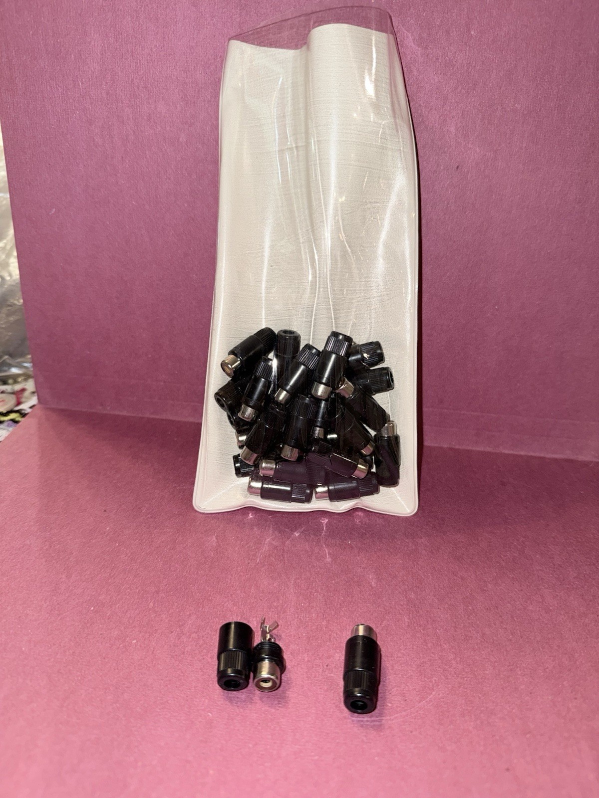 Vintage NOS Lumberg RCAF female plug 25ct