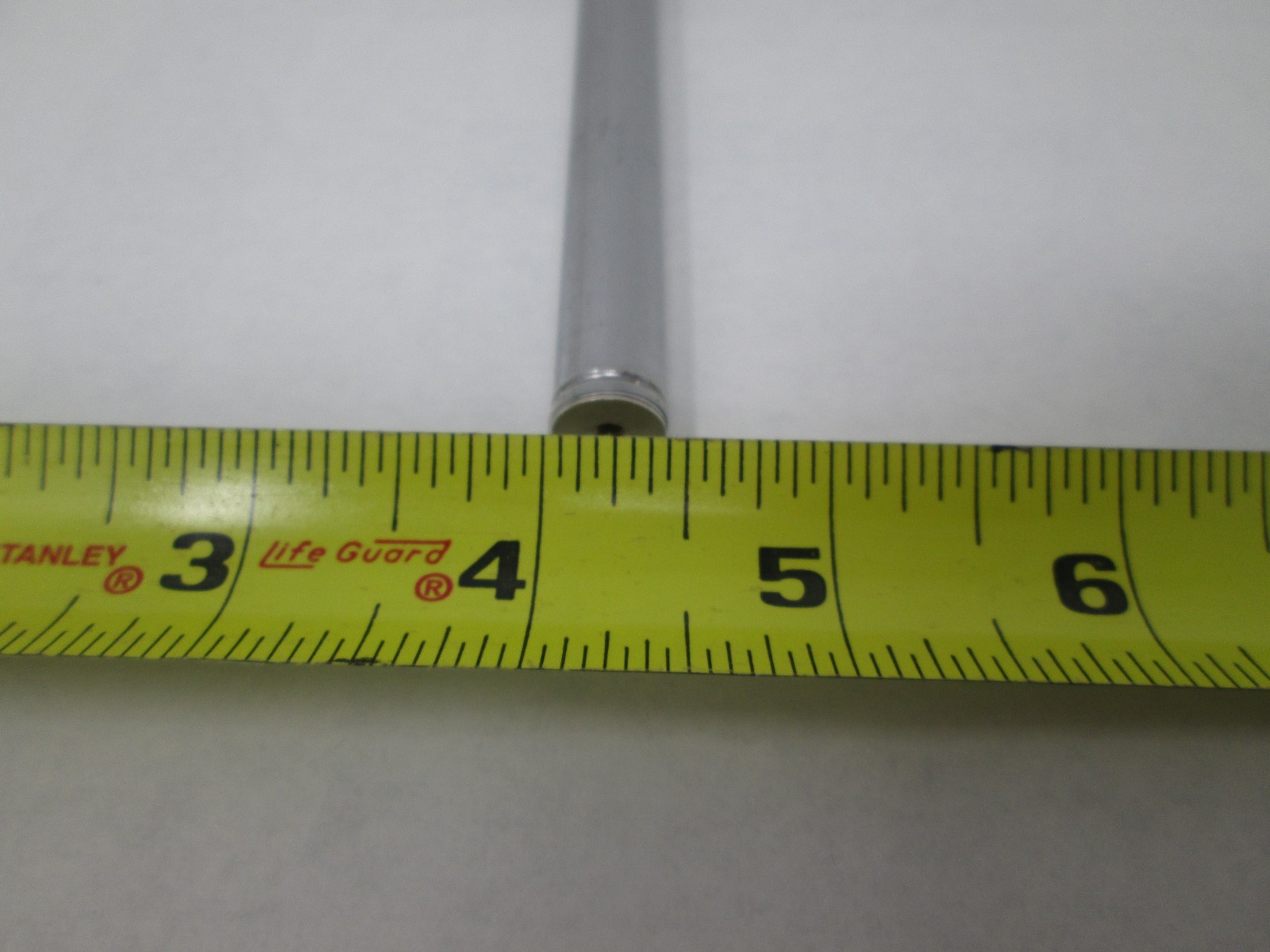 Realistic TRC-208A Center Loaded Transceiver Antenna