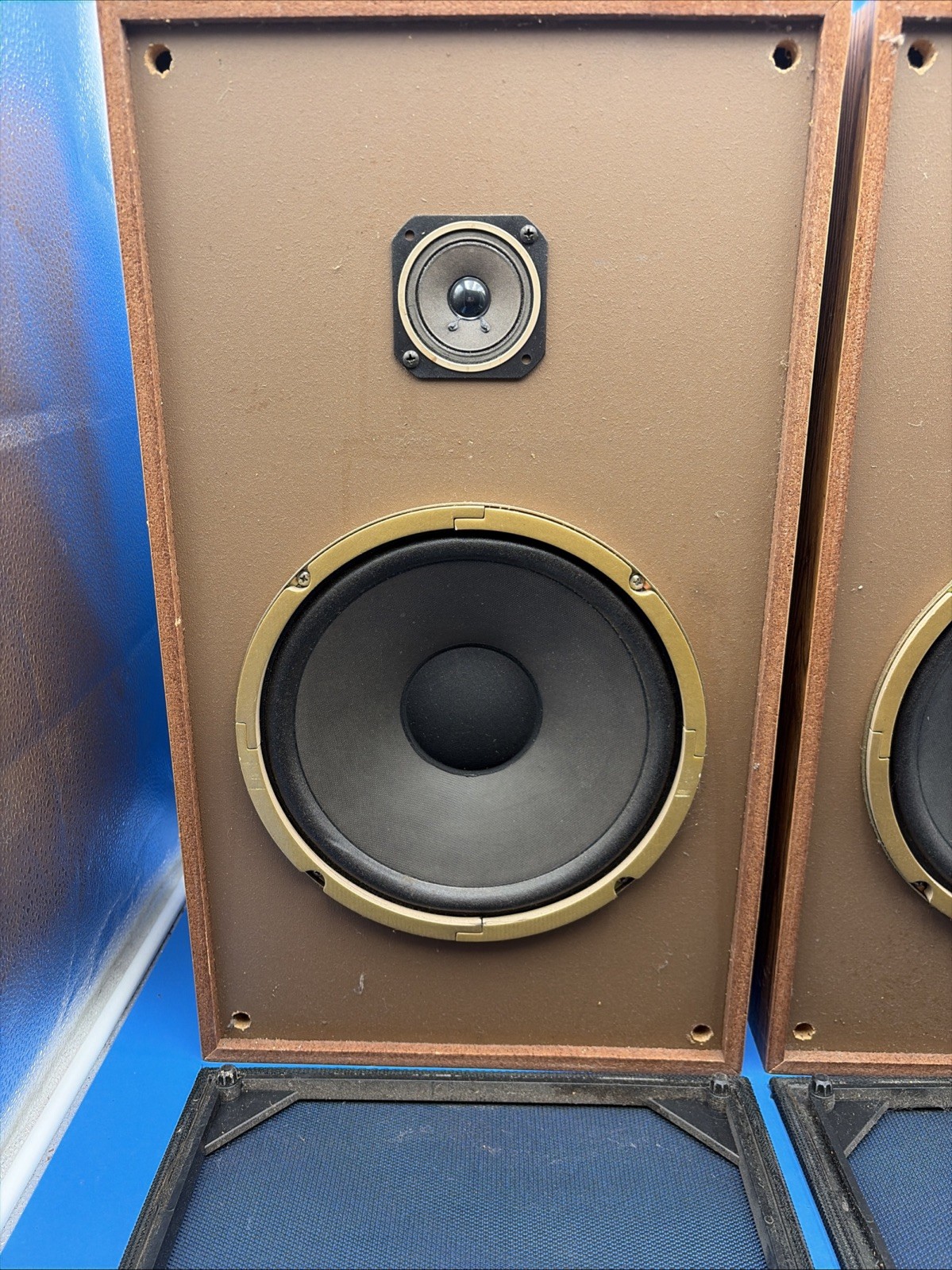 Vintage Pioneer CS-G103 50-Watt 6Ω 2-Way Stereo Floor Speakers (2) WORKING
