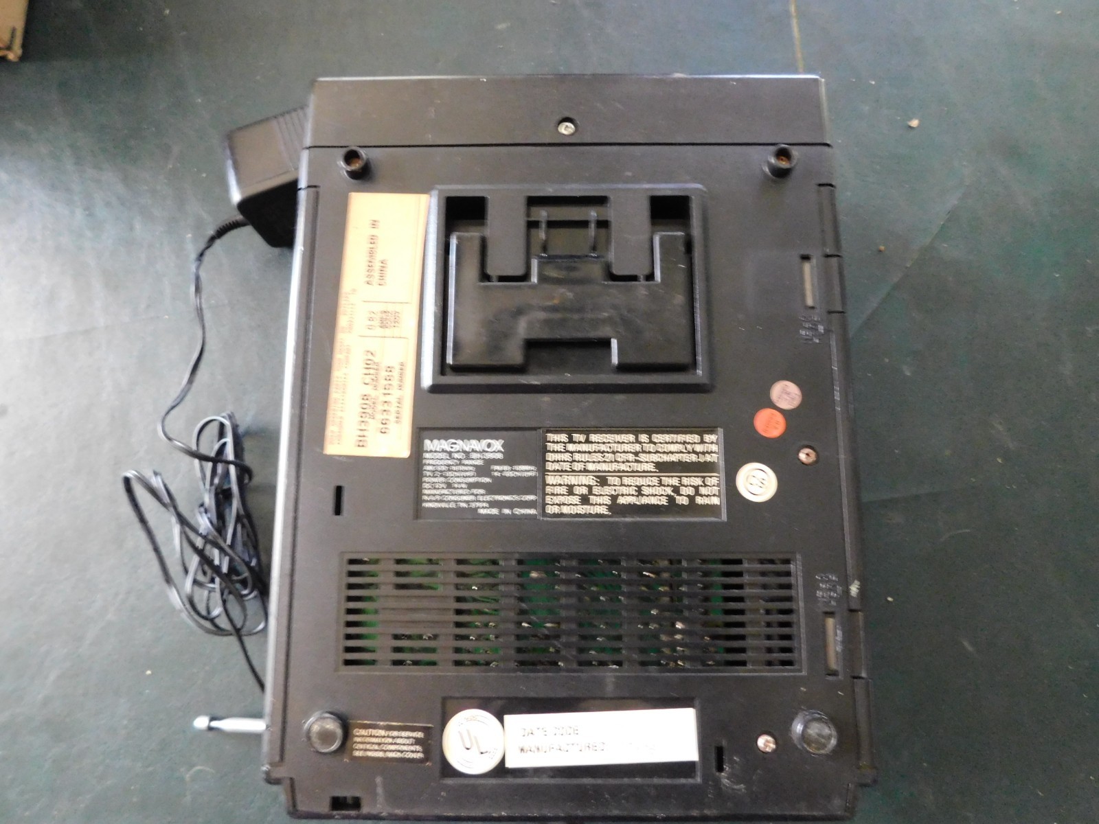 Vintage Magnavox BD 3908 CH02 Portable TV Radio (1989) Power Supply B&W Works!