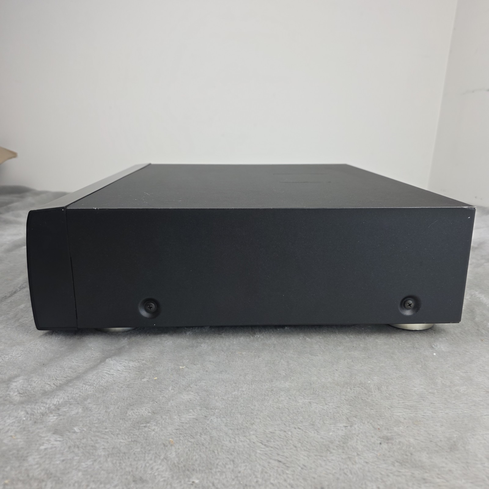 Pioneer CLD-S104 LaserDisc Player – TESTED Working – No Remote