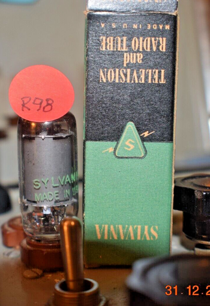 Vacuum Tubes SYLVANIA 6AU6 – TESTED – NEW OLD STOCK – GREEN OB