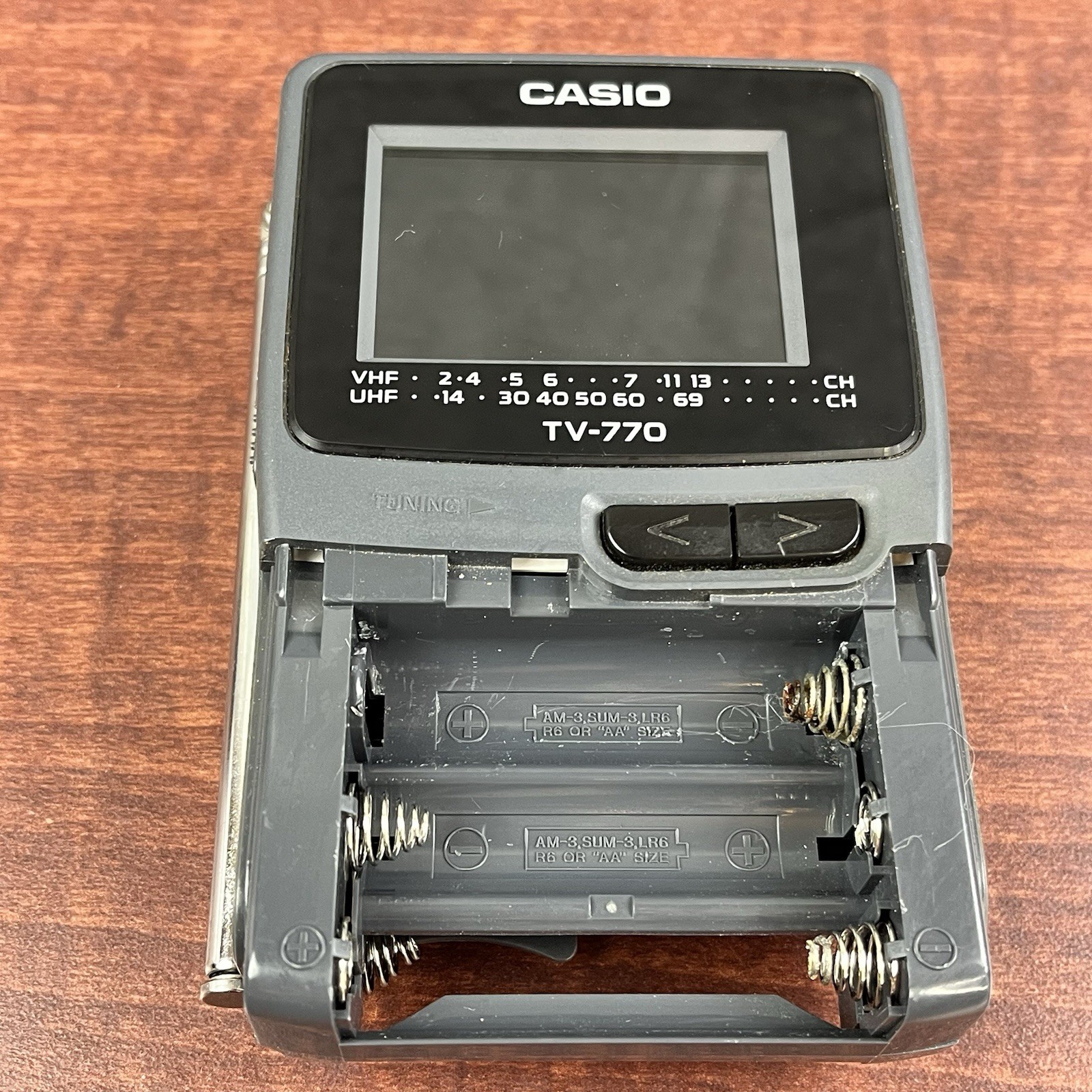 Vintage Casio Handheld TV Crystal Vision TV-770B AA Battery Operated