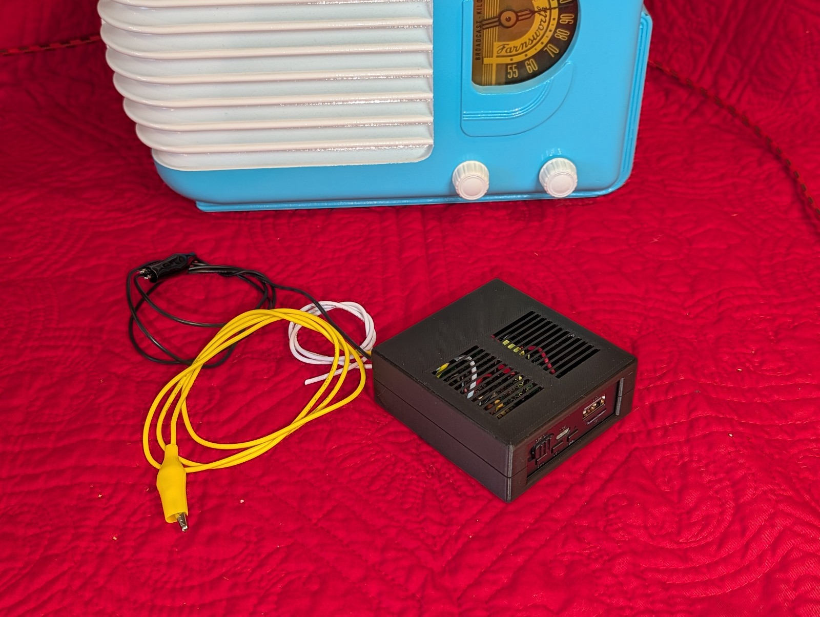 AM Transmitter Bluetooth, USB, FM SD Player Stream to Your Vintage Tube Radio