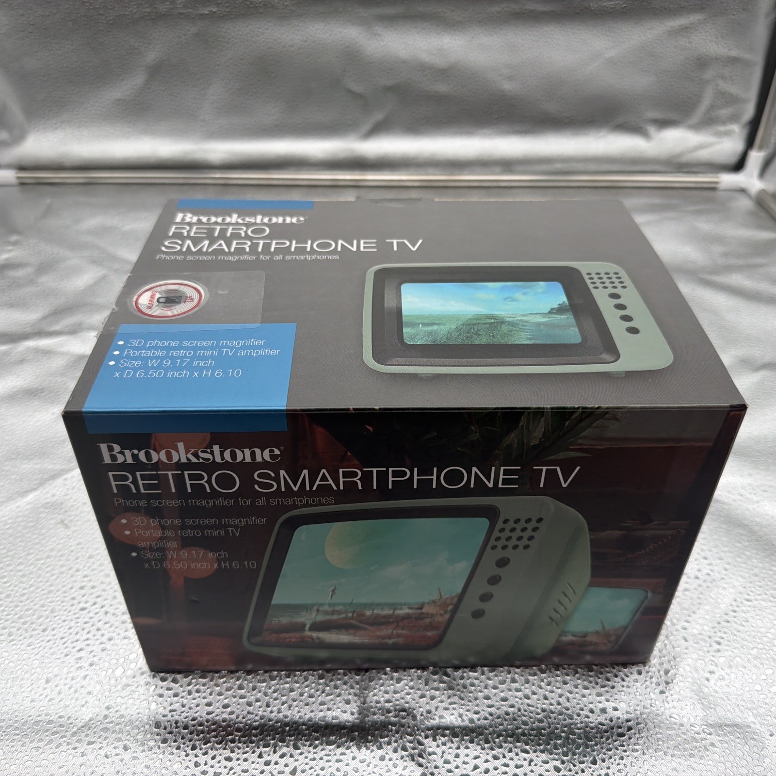 Brookstone Retro Smartphone TV Universal Phone Screen Magnifier NOB 9x6x6.5”