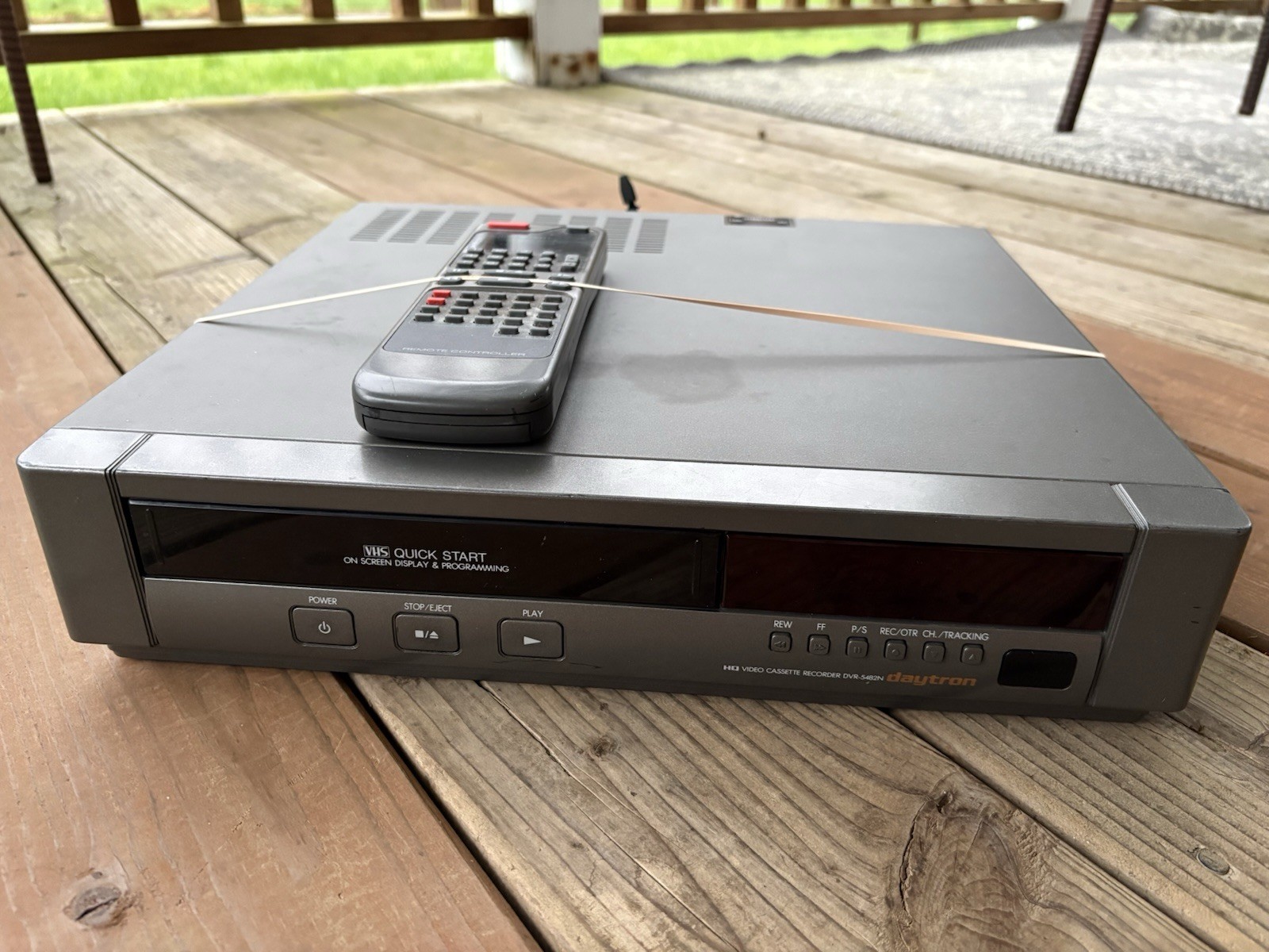 DAYTRON DVR-5482N VCR Video Cassette Recorder VHS Tape Player -Tested & Working