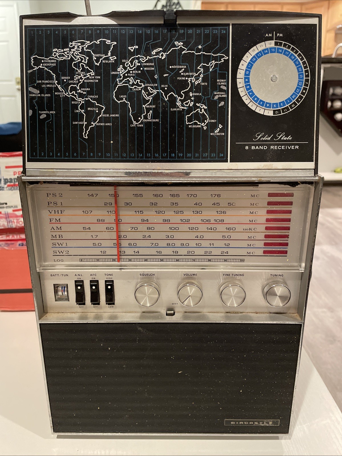 Aircastle 162F1H Solid State Eight Band Receiver Radio Shortwave/AM/FM/VHF