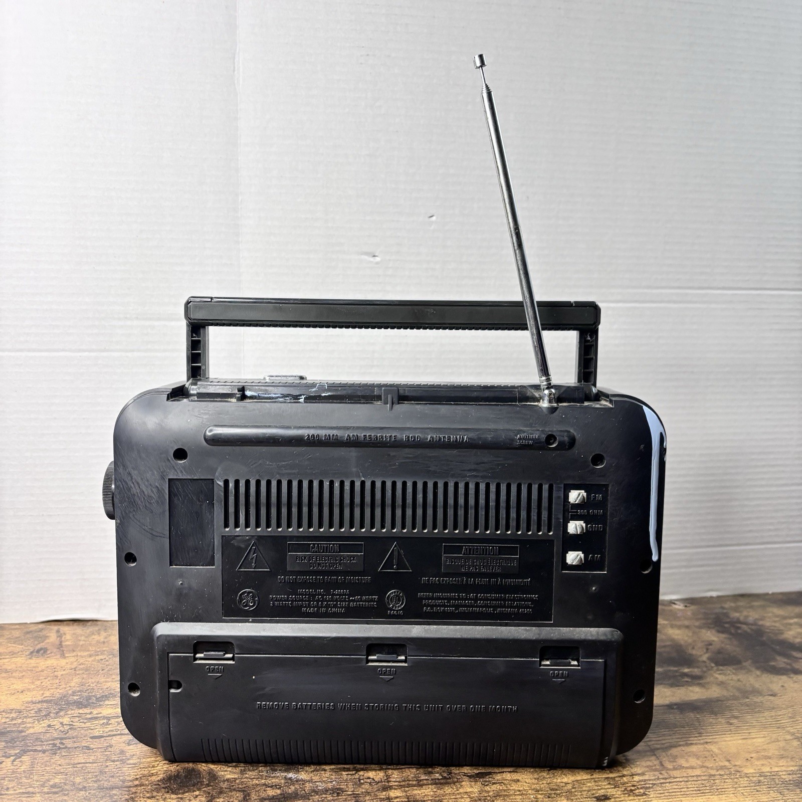 Vintage GE Superadio Long Range AM/FM Hi Performance Super Radio 7-2887A TESTED