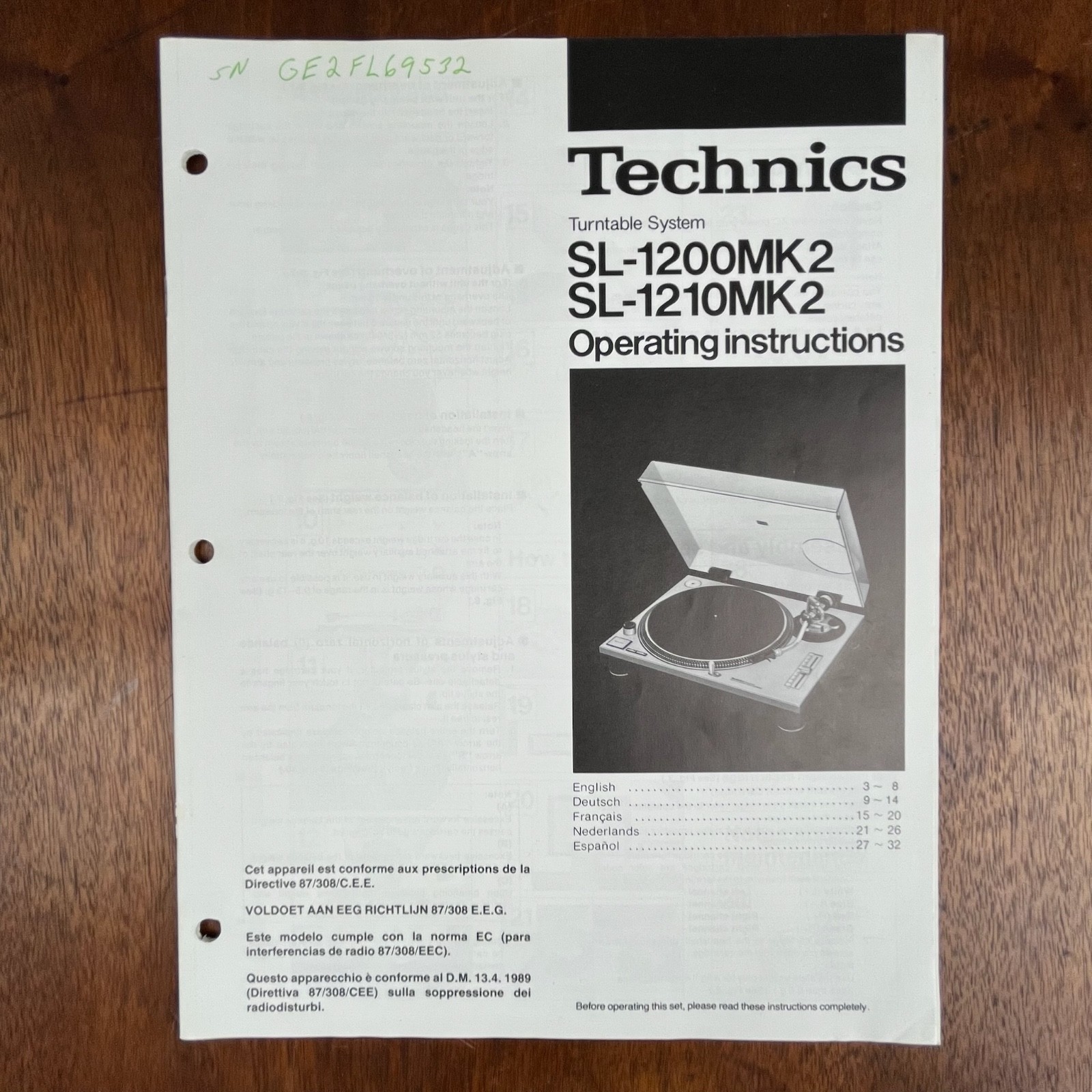 VINTAGE TECHNICS SL-1200MK2/1210MK2 QUARTZ SYNTHESIZER DIRECT DRIVE TURNTABLE