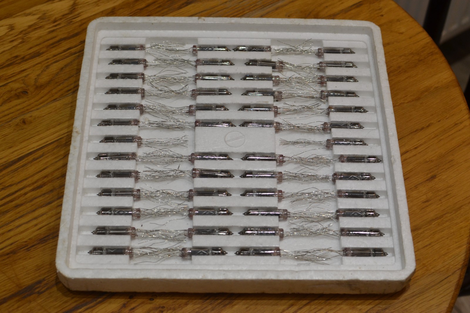 Vintage NOS Soviet Vacuum Tubes – Type 6H21B (6H21B Lot of 50 tubes
