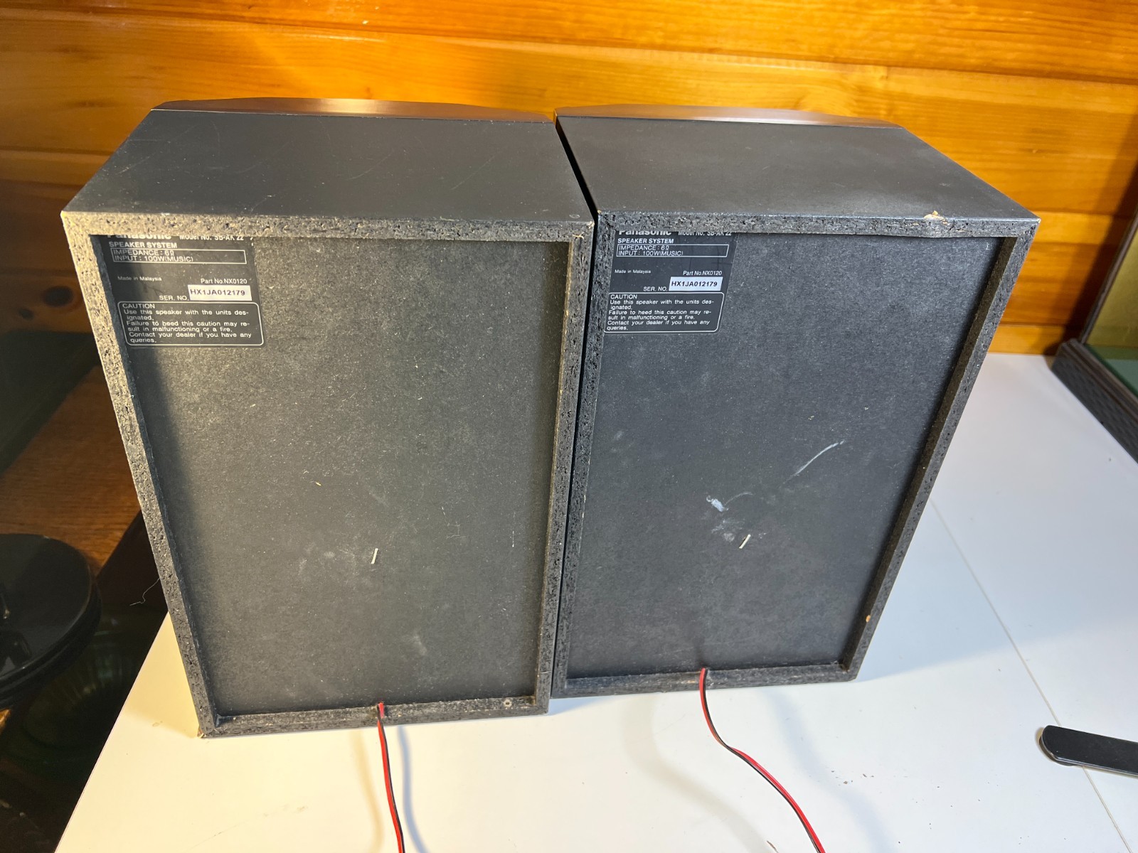 Vintage Pair Panasonic SB-AK22 Bookshelf Speakers Pair 2-Way 6 ohms Raw Wire