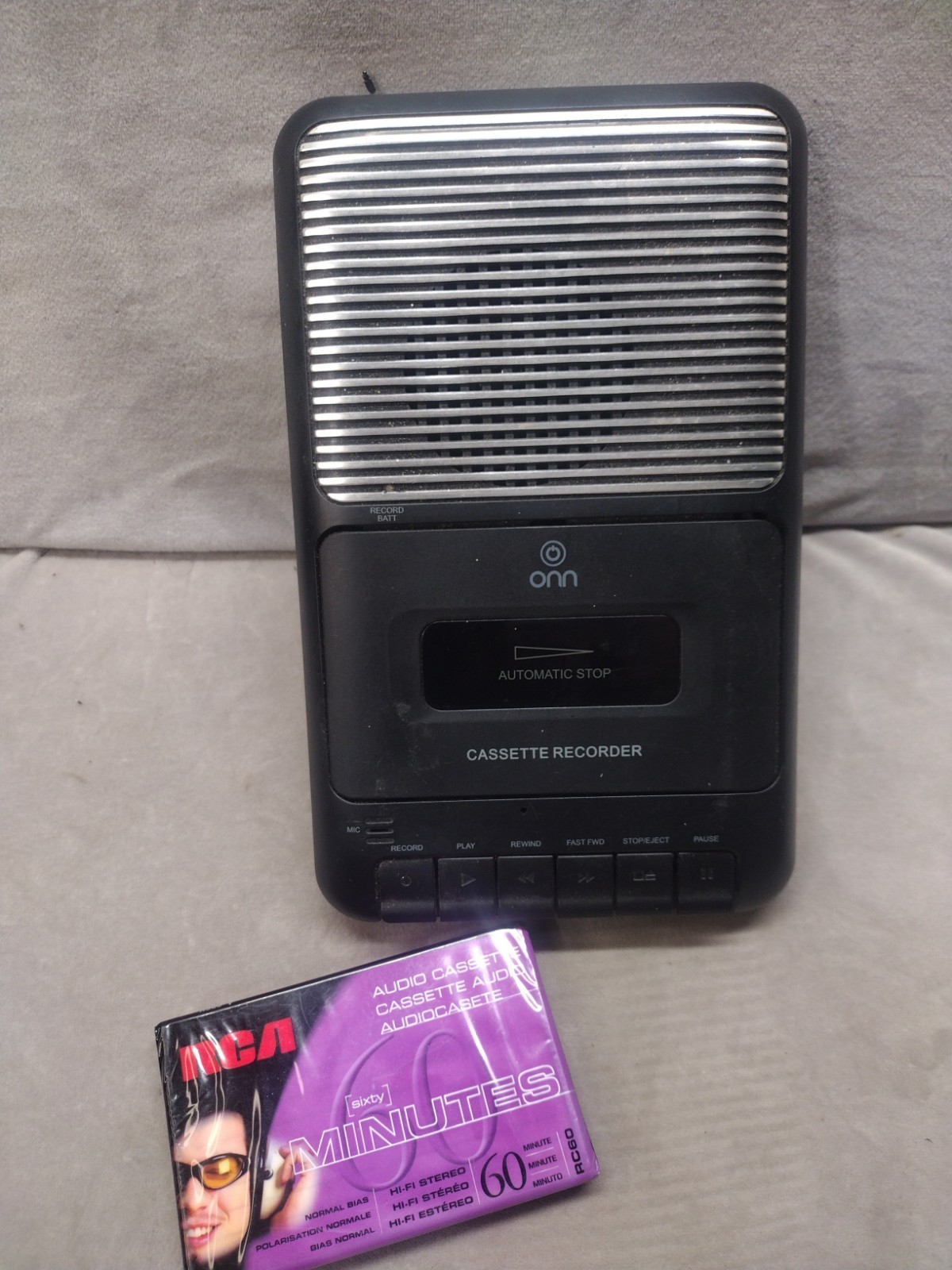 Onn Cassette Tape Recorder Model ONA 13AV504 Tested And Works Fine!!