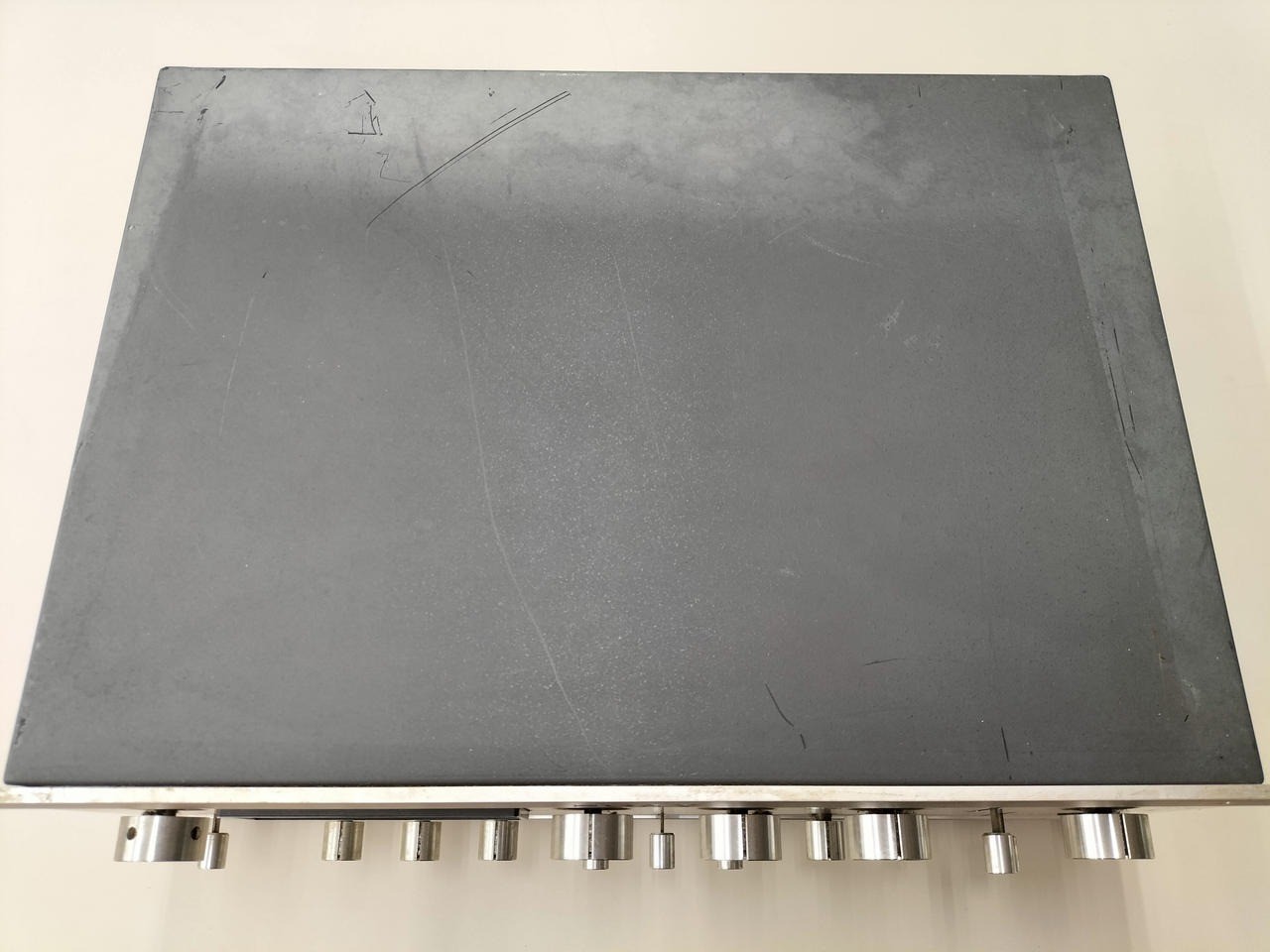 SONY TA-2000F Stereo Control Amplifier Preamp Junk Right CH Weak As-Is