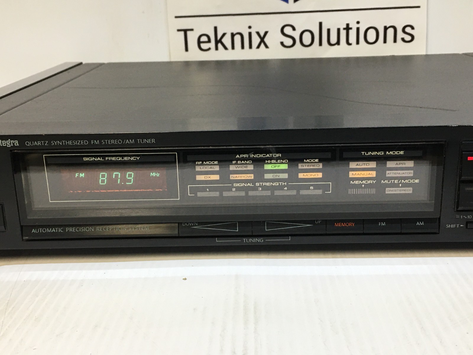 Onkyo Integra T-4087 Quarts Synthesized FMStereo AM Tuner – Tested/ Working