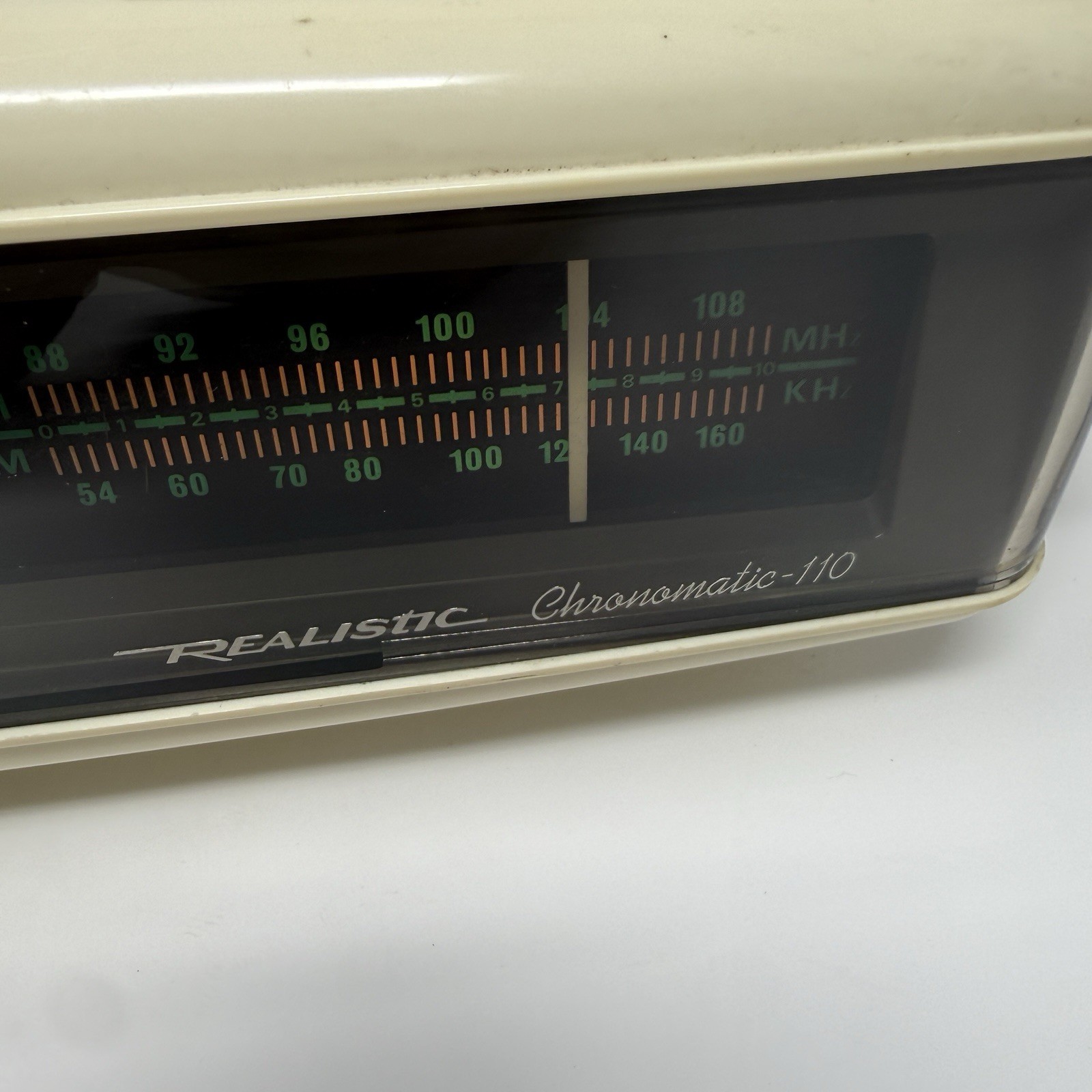 Vintage Realistic Chronomatic-110 AM/FM Flip Clock Radio 12-1501 Radio Shack 197