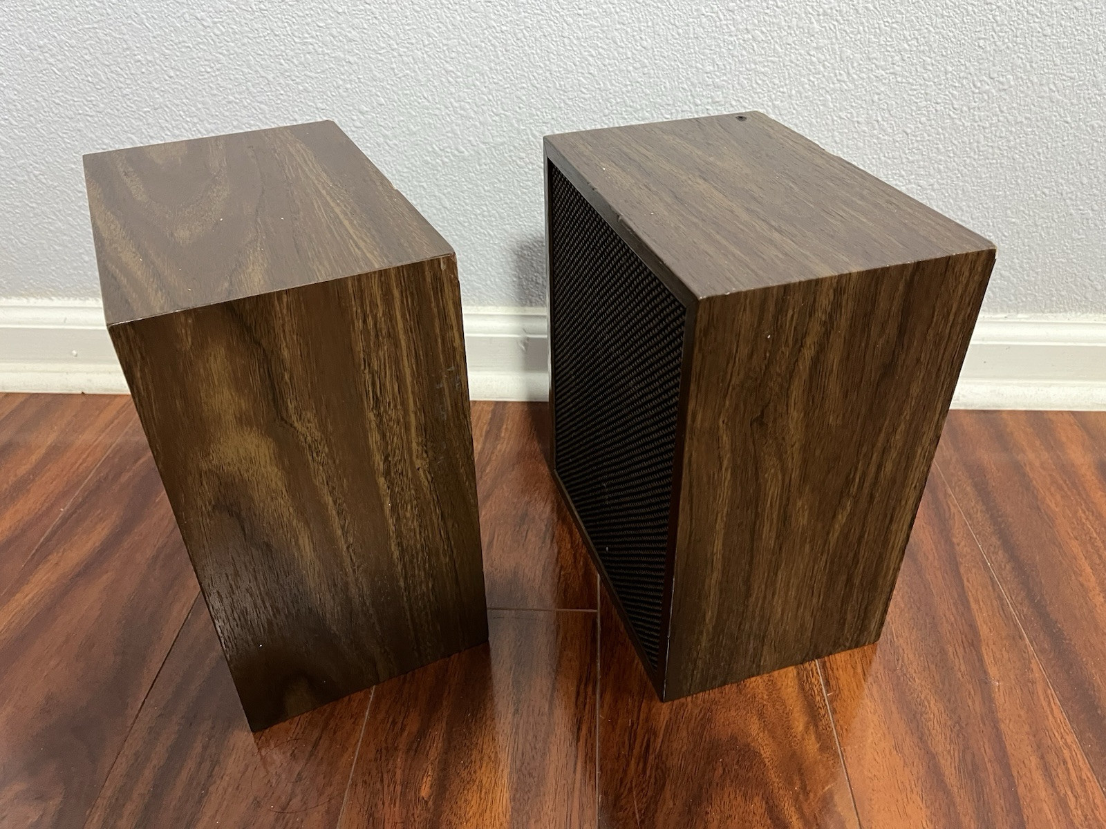 Vintage Radio Shack SOLO-5 5″ Full Range Speakers