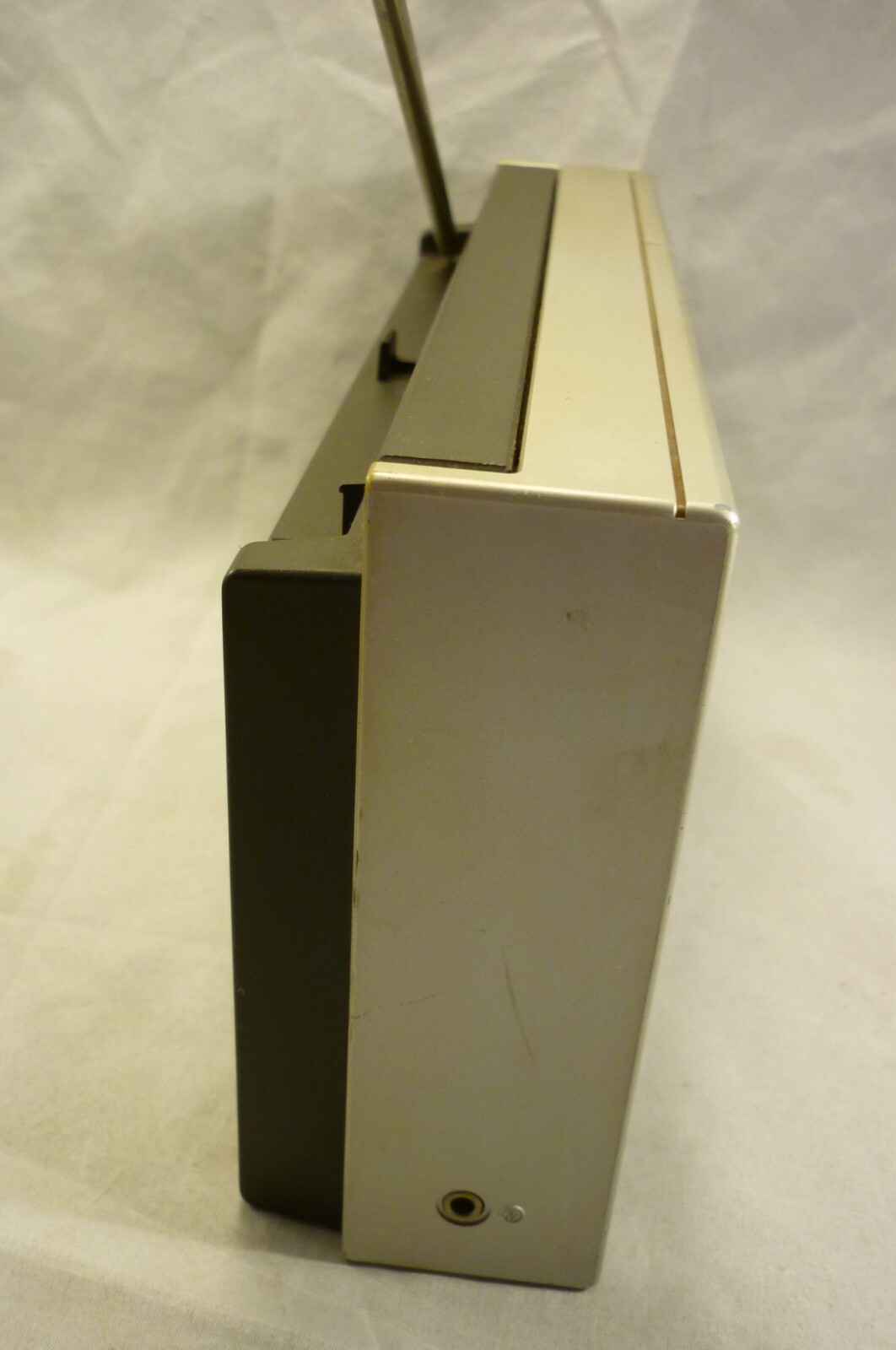 SONY TV-WEATHER /FM/AM 3 BAND RECEIVER ICF-770W MODEL ICF-770W