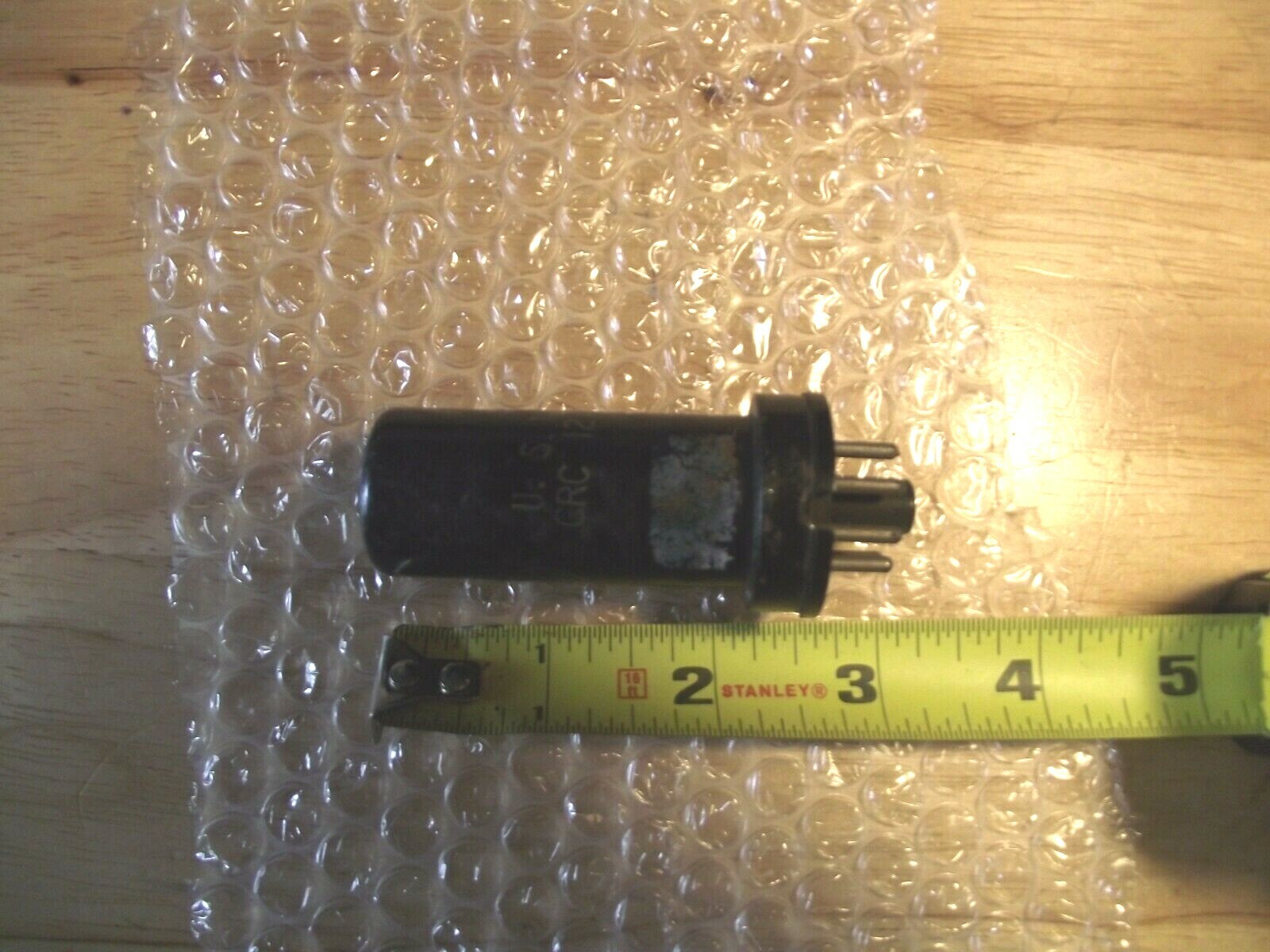 VINTAGE UNITED STATES NAVY RCA VACUUM TUBE CRC 12A6.