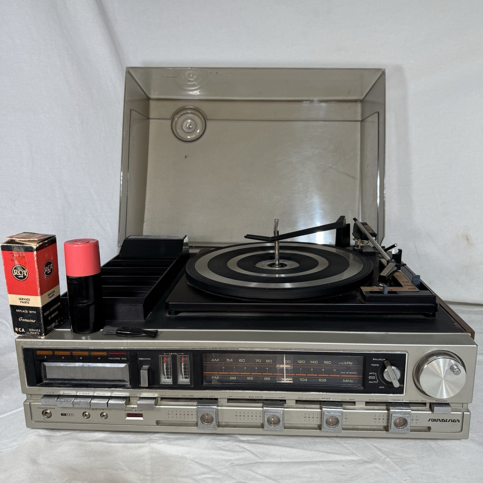 VTG Soundesign Turntable 8 Track Player Radio Record Player ~ TESTED FOR POWER ~