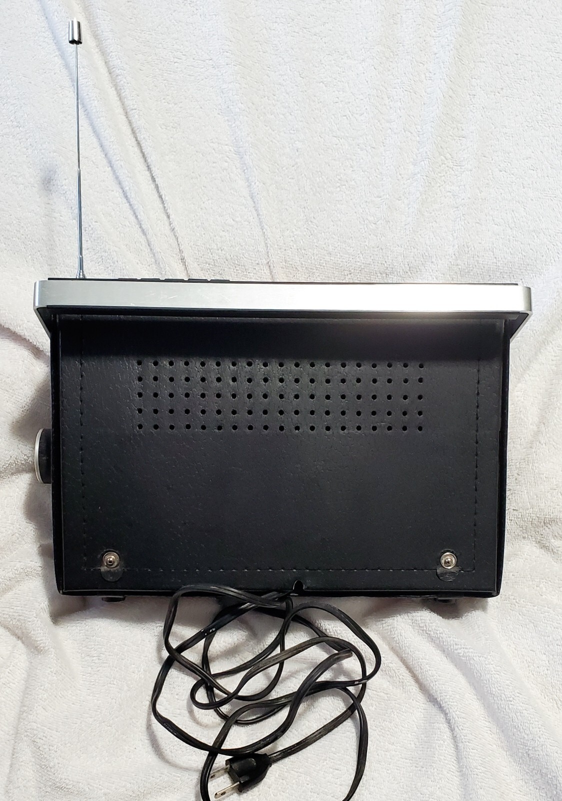 VINTAGE “Sears Solid State” Multi Band- Model# 800.24270 800 (AM-FM-TV1-TV2-PSB)