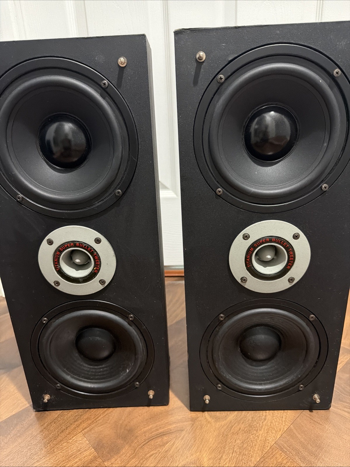Pair Speakers (Unbranded)