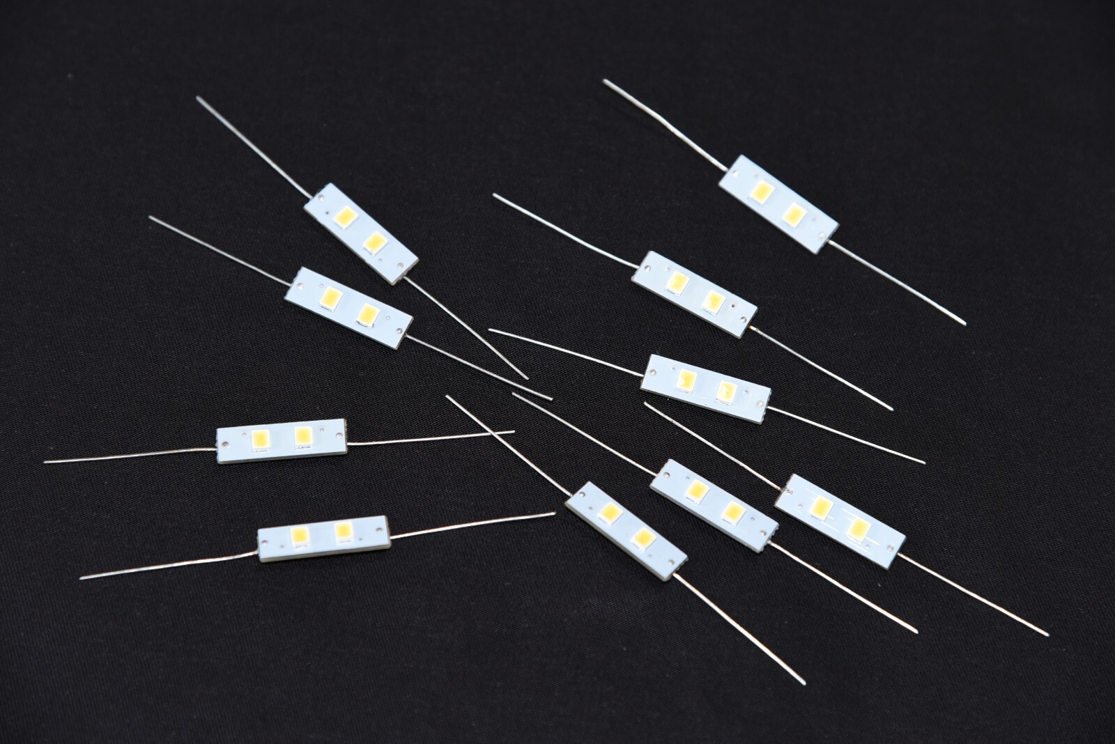 10 Axial LED Wired Lamps Light Bulbs 8V Warm White for Vu Meter Cassette Player