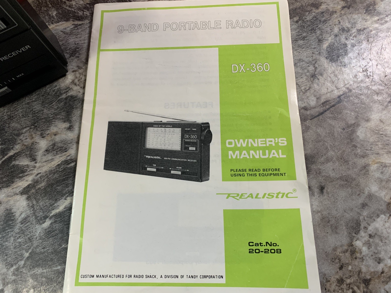 Realistic Voice Of The World DX-360 AM/FM Receiver Model No. 20-208 Tested Good!