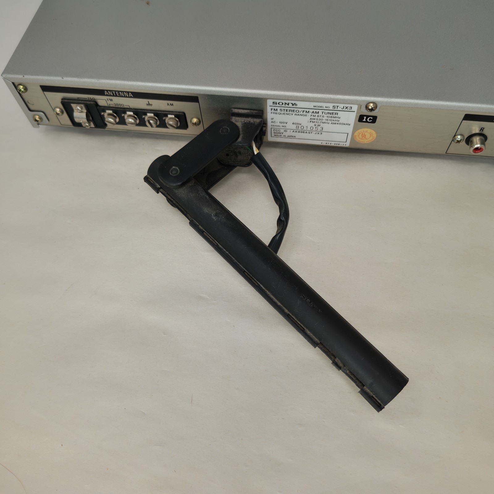 Sony FM Stereo/FM-AM Tuner ST-JX3