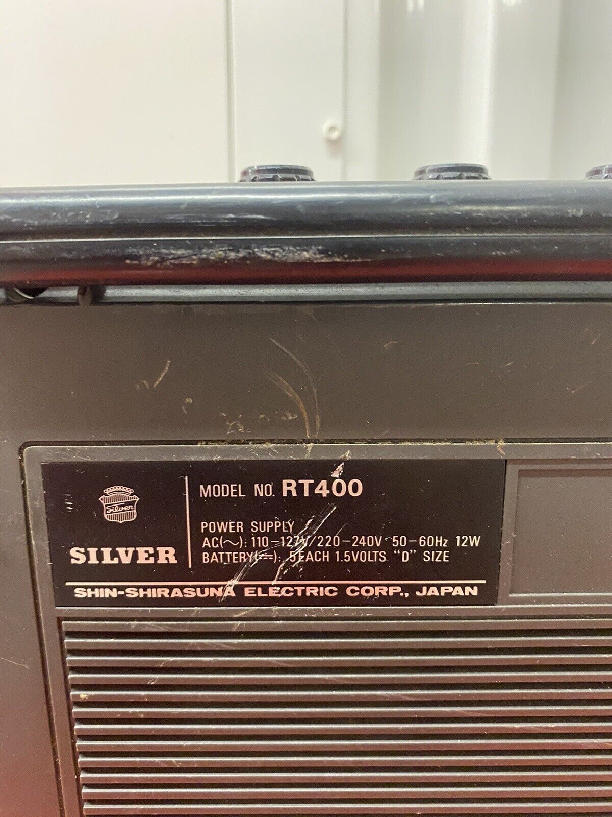 Vintage Silver RT400 AM/FM Radio Tabletop Model Shin-Shirasuna Made In Japan