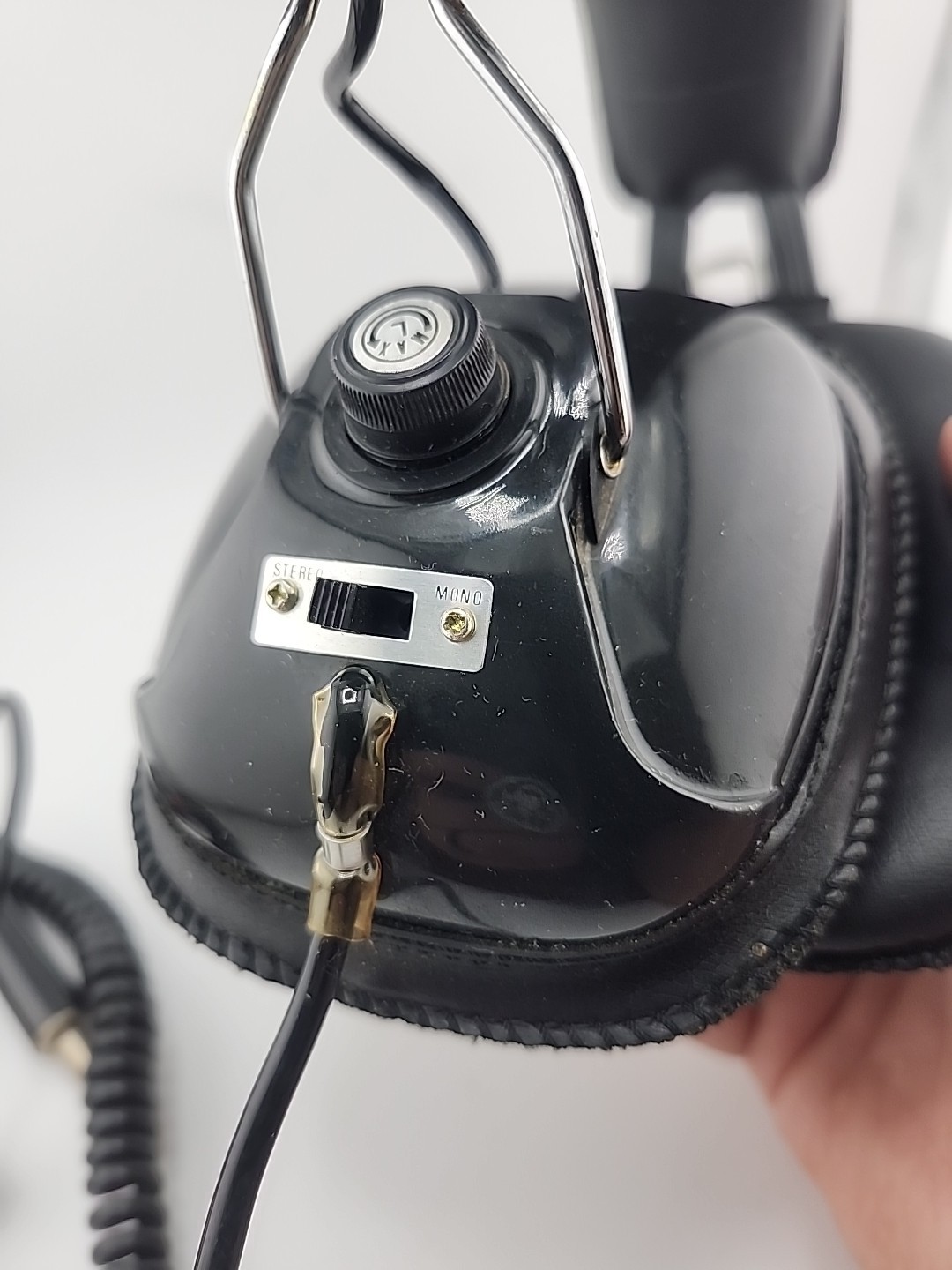 Vintage 1970’s Daytron HP-200 stereo headphones w/ 2 Different Jacks