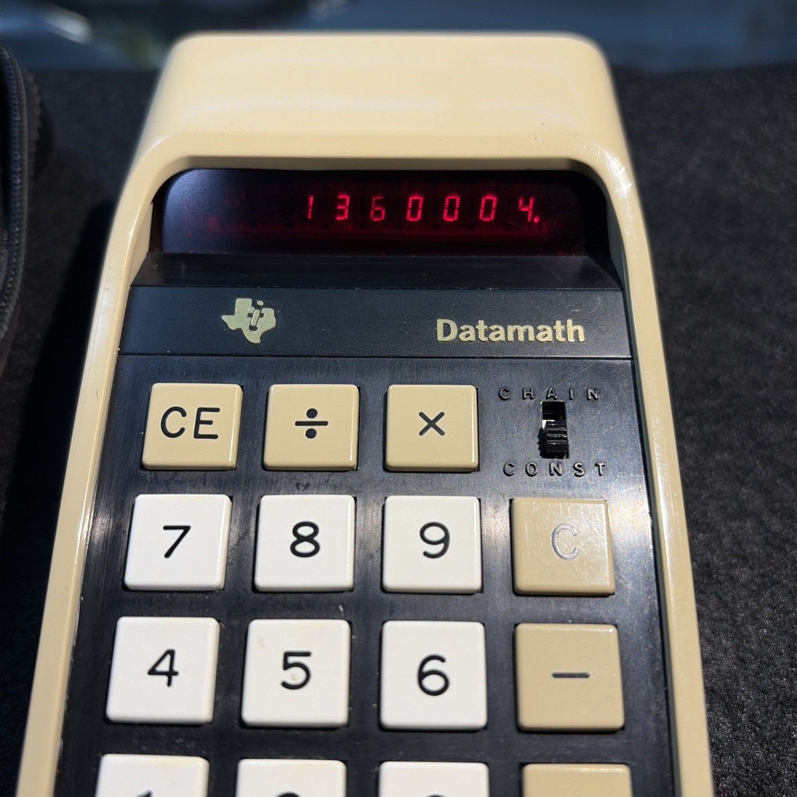Vintage 1973 Texas Instruments TI 2500 Datamath Calculator WORKS w/ Case