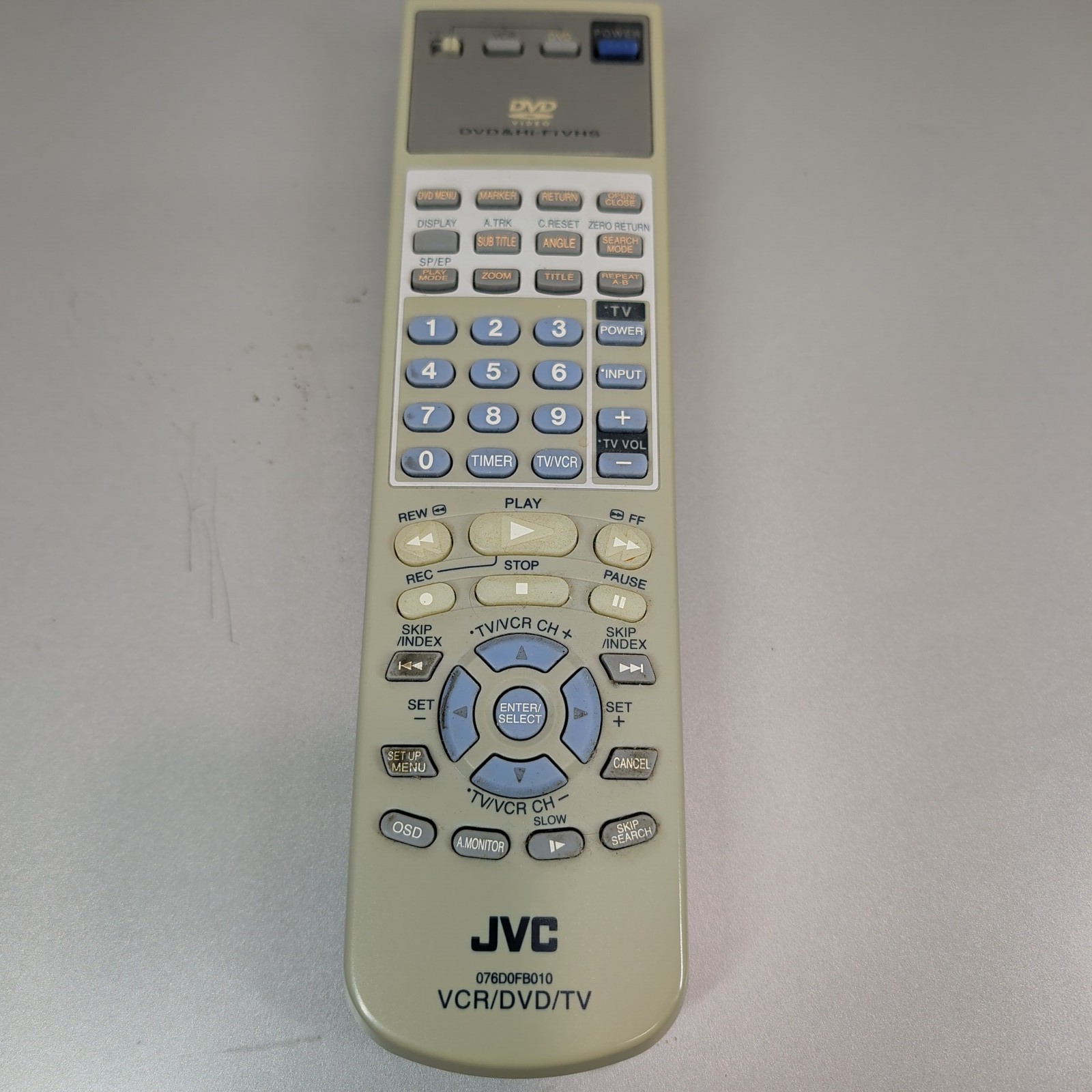 JVC HR-XVC1U DVD/VCR Combo Player Recorder VHS Hi-Fi Stereo 4 Head w/ Remote