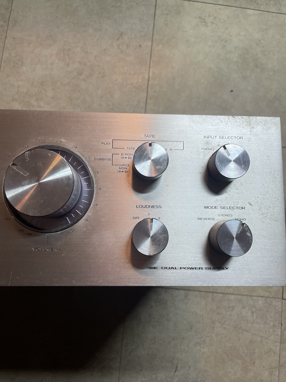 Vintage Kenwood DC Stereo Intergrated Amplifier KA-7100 – Parts Repair Powers On