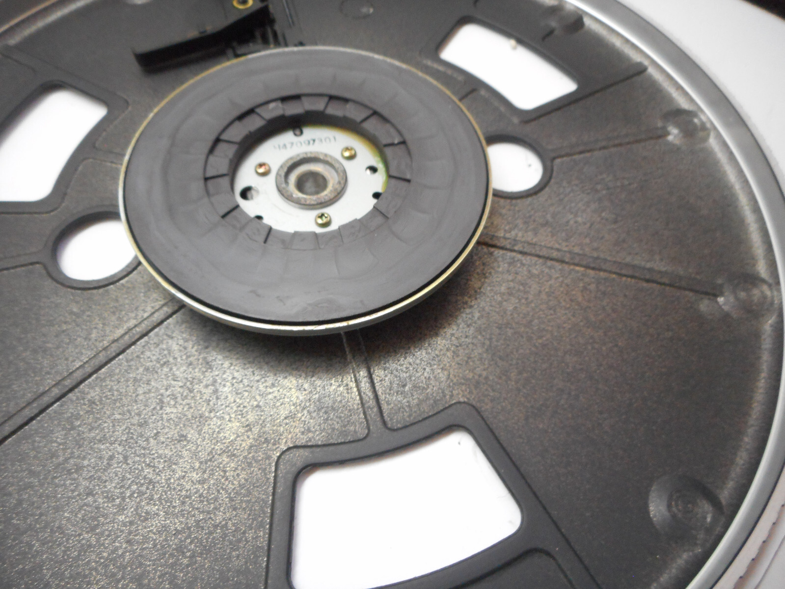 TECHNICS SL-Q350 TURNTABLE – PLATTER – PARTING OUT