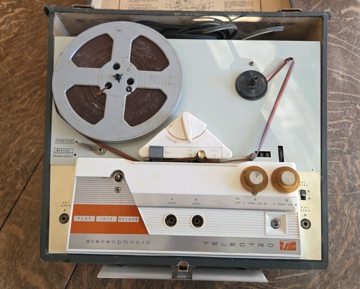 Vintage MCM Emerson Telectro Model SS132 Stereophonic Tape Recorder For Parts