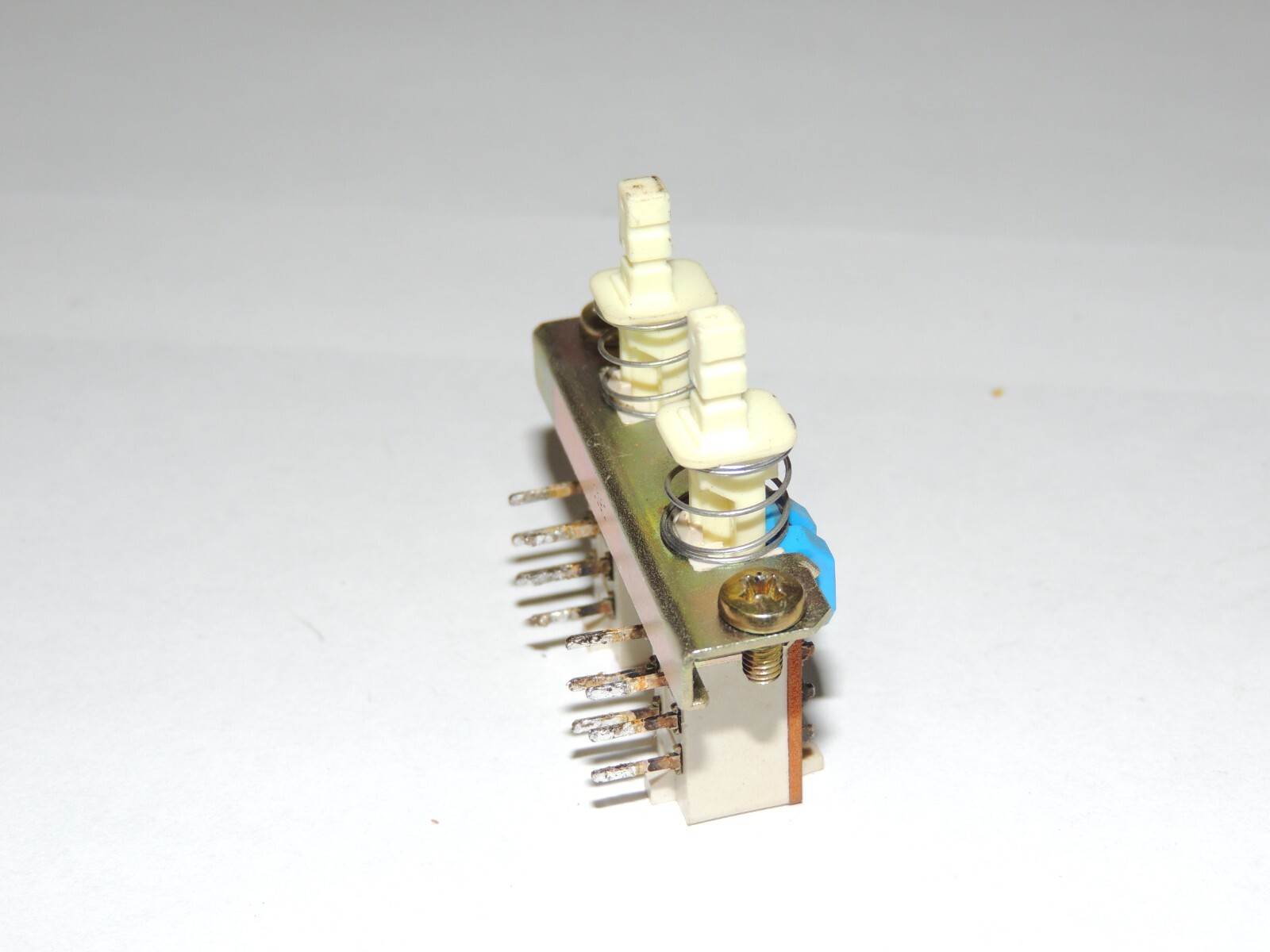 Marantz PM 750 DC Speaker Push Switch SPO2020520