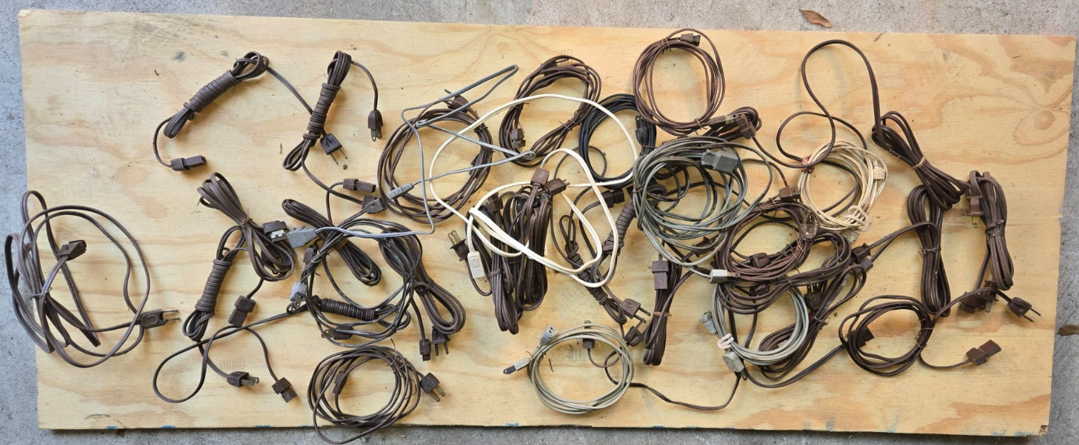 Vintage TV & Radio Cheater Cords – Lot of 24+ – For Collectors & Restorers