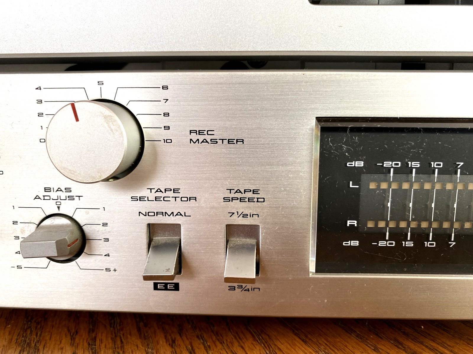 Akai GX-77 Stereo Reel to Reel Tape Recorder TESTED Working & Cosmetically 9.5