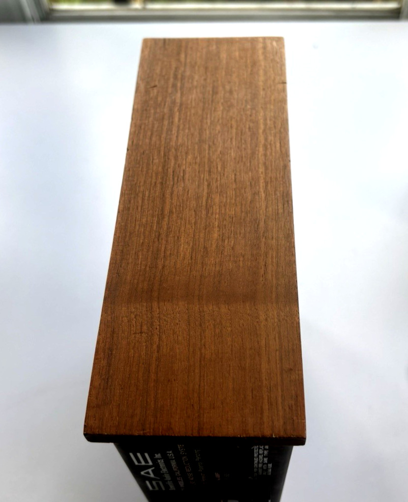 SAE Model 5000 Impulse Noise Reduction System Analog Vinyl Click Reduction