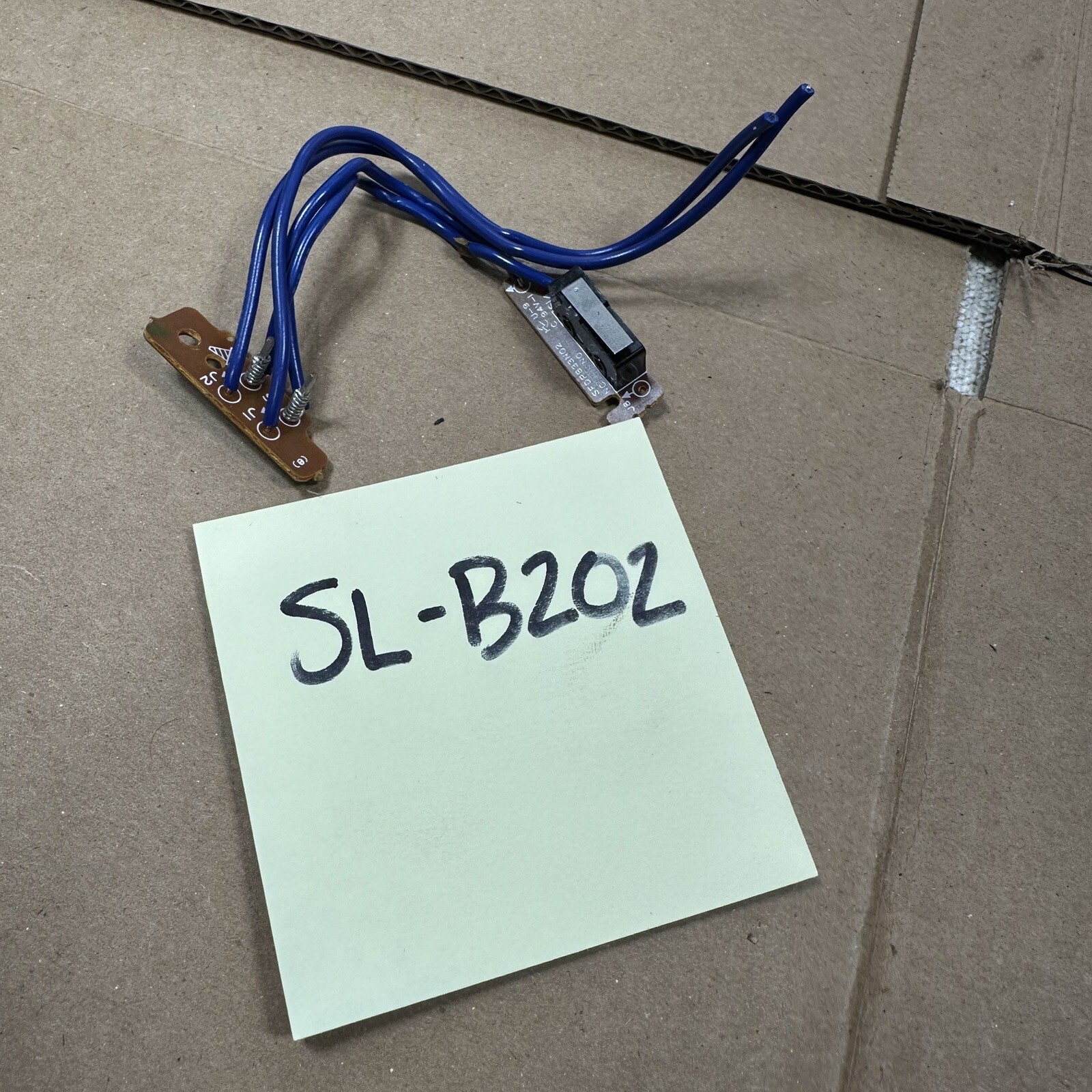 Technics SL-B202 Turntable Full Part Out – Power Relay For Tonearm