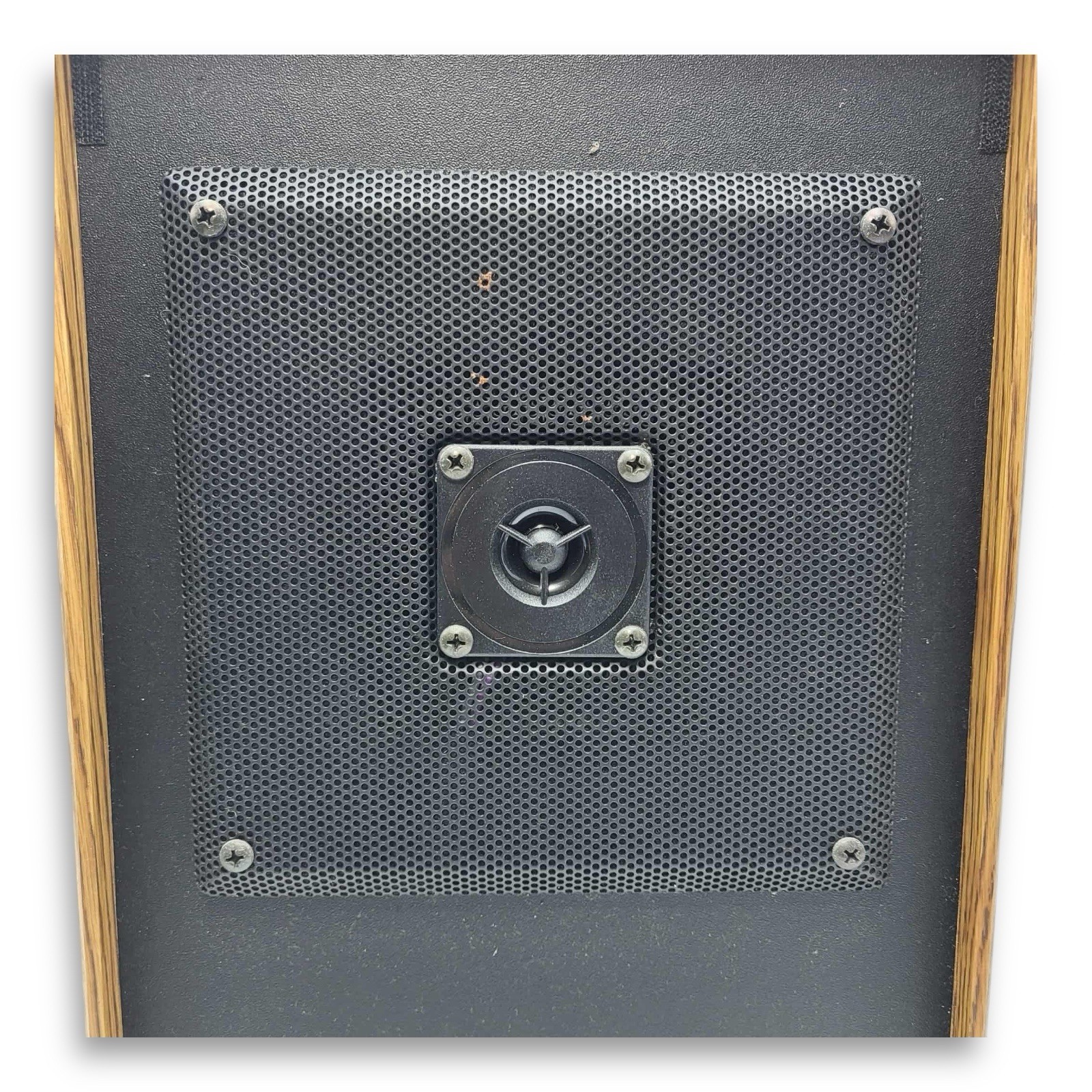 DCM CX-17 Monitor Series Stereo BookShelf 1 Speaker Wood Grain 8 Ohms 100W Peak