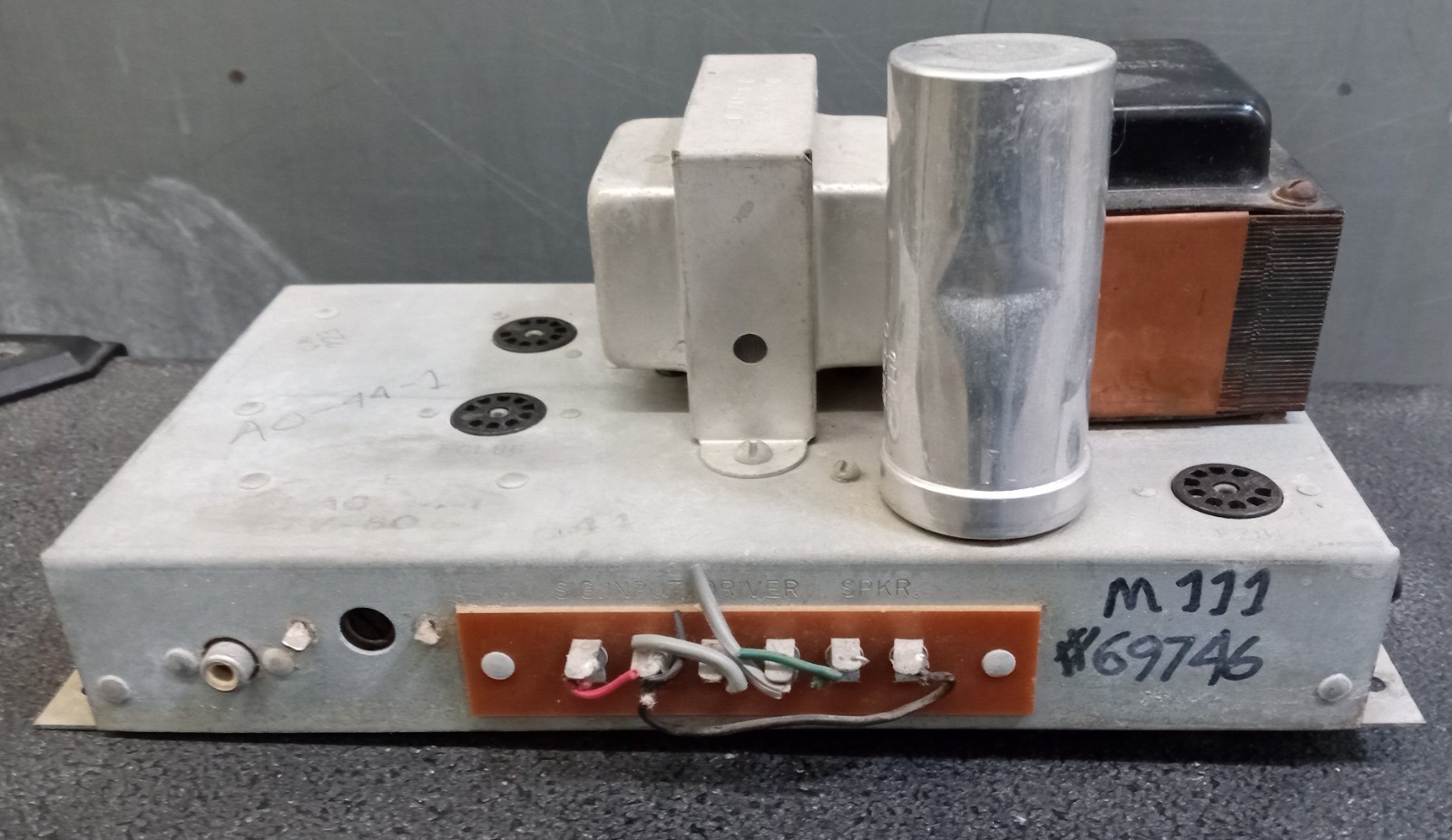 Hammond AO44 Organ Amplifier Chassis (DIY 18 watt guitar amp)