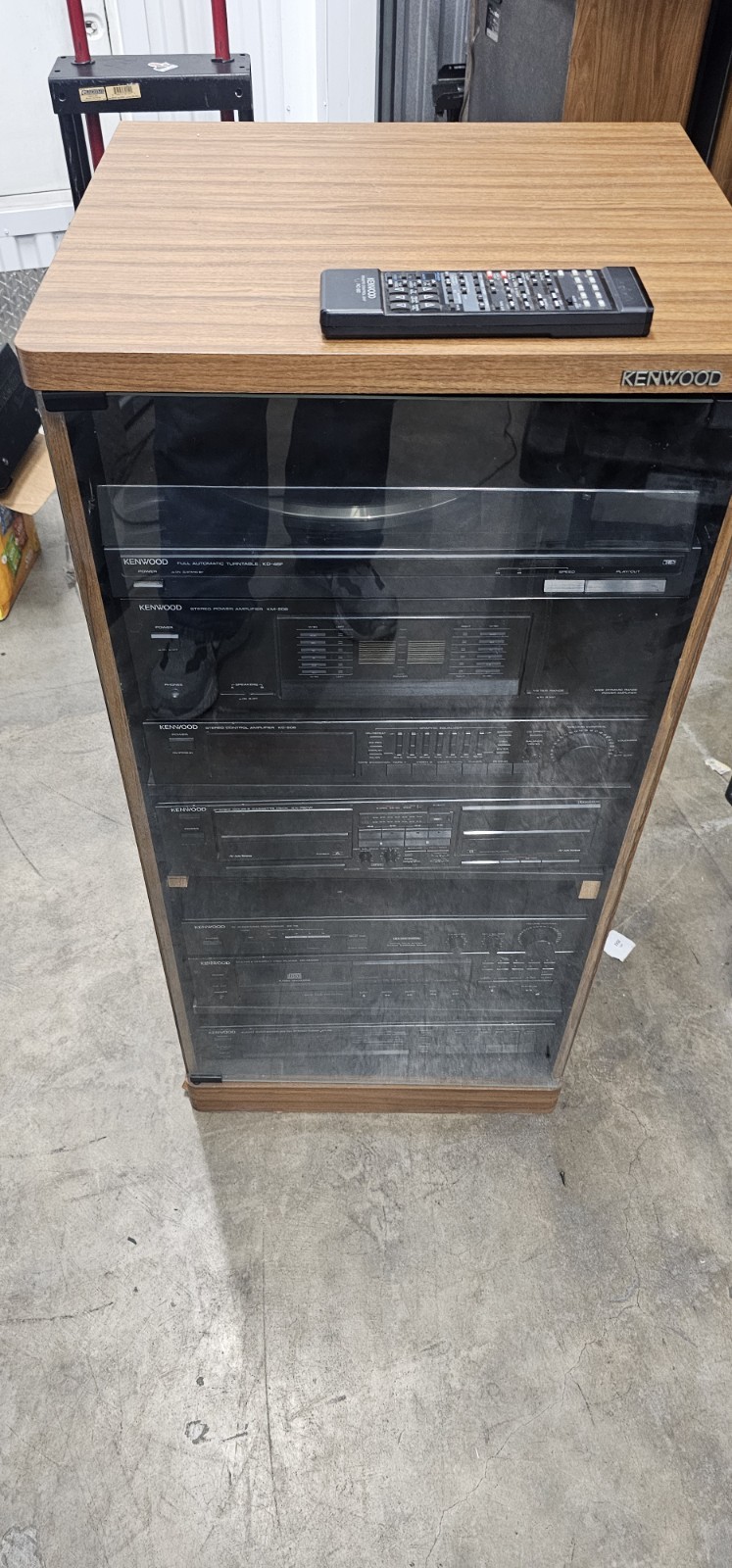 Kenwood Stereo System Read