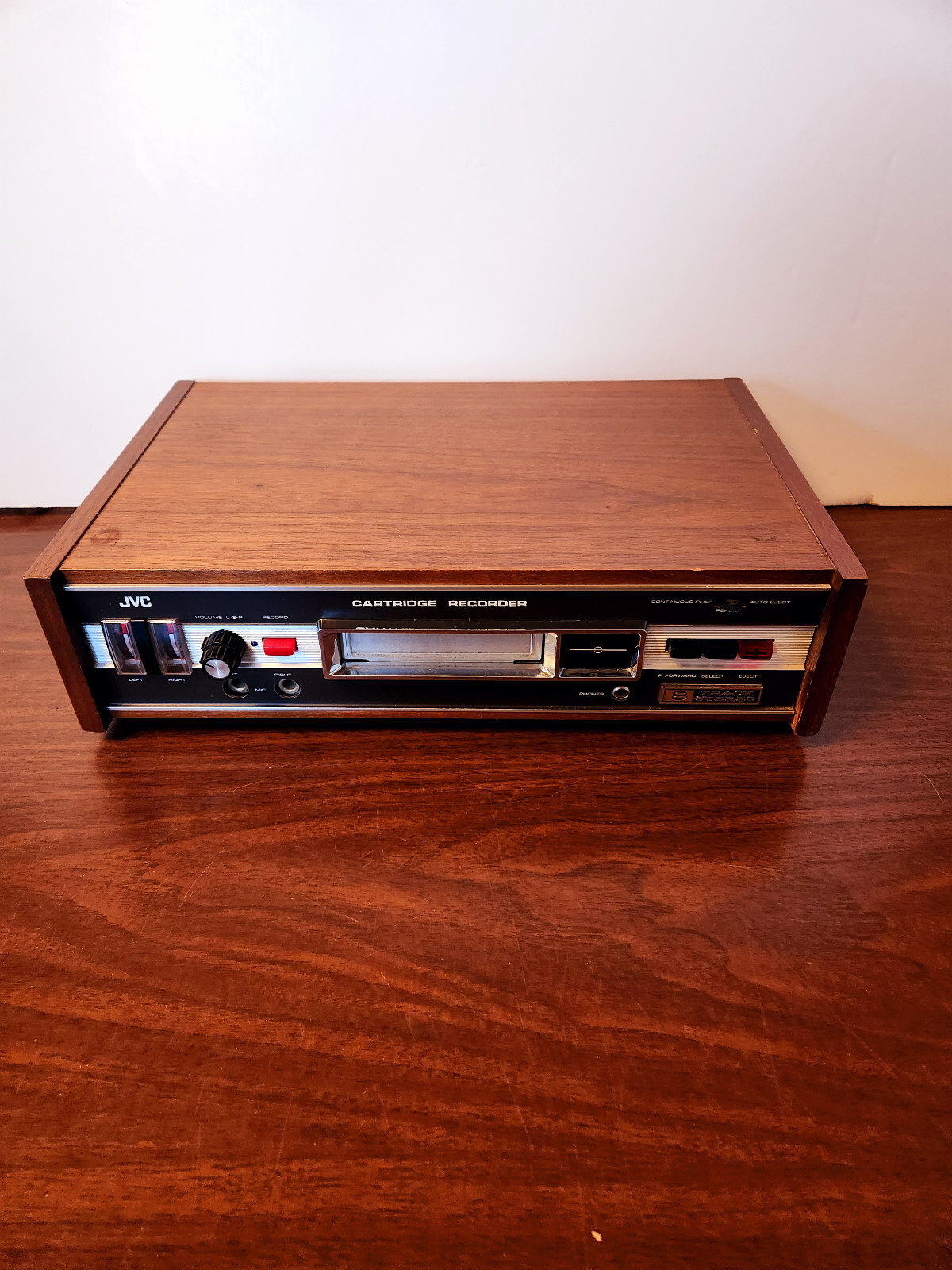 8 Track Player/Recorder – JVC Vintage